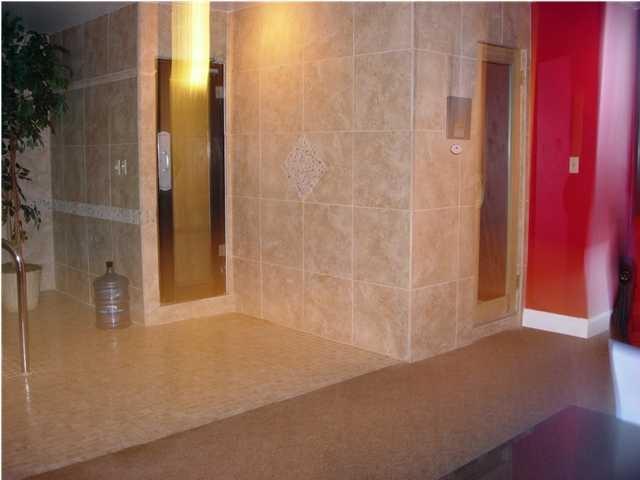 SUNDESTIN INTERNATIONAL CONDO - Residential