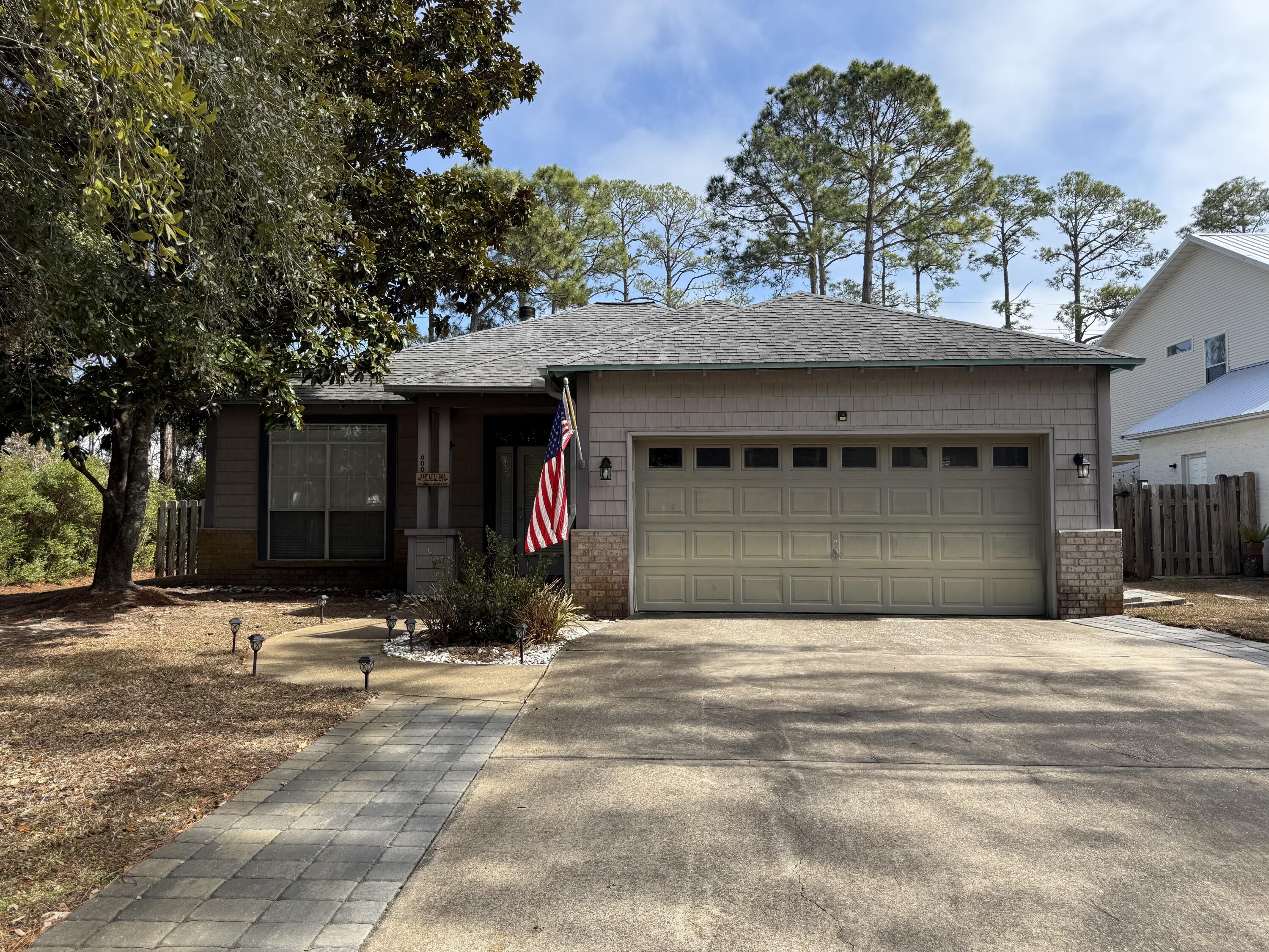 Great neighborhood for a family with children. Close to the elementary school, has a picnic area, playground, community pool, tennis courts and a small lake. There is a fenced back yard and a covered patio.. A dog is acceptable with the owners permission. No other kind of pets.