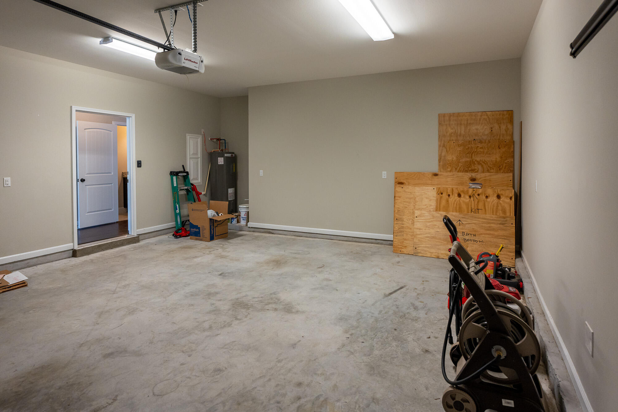 ENDICOTT VILLAGE - Residential