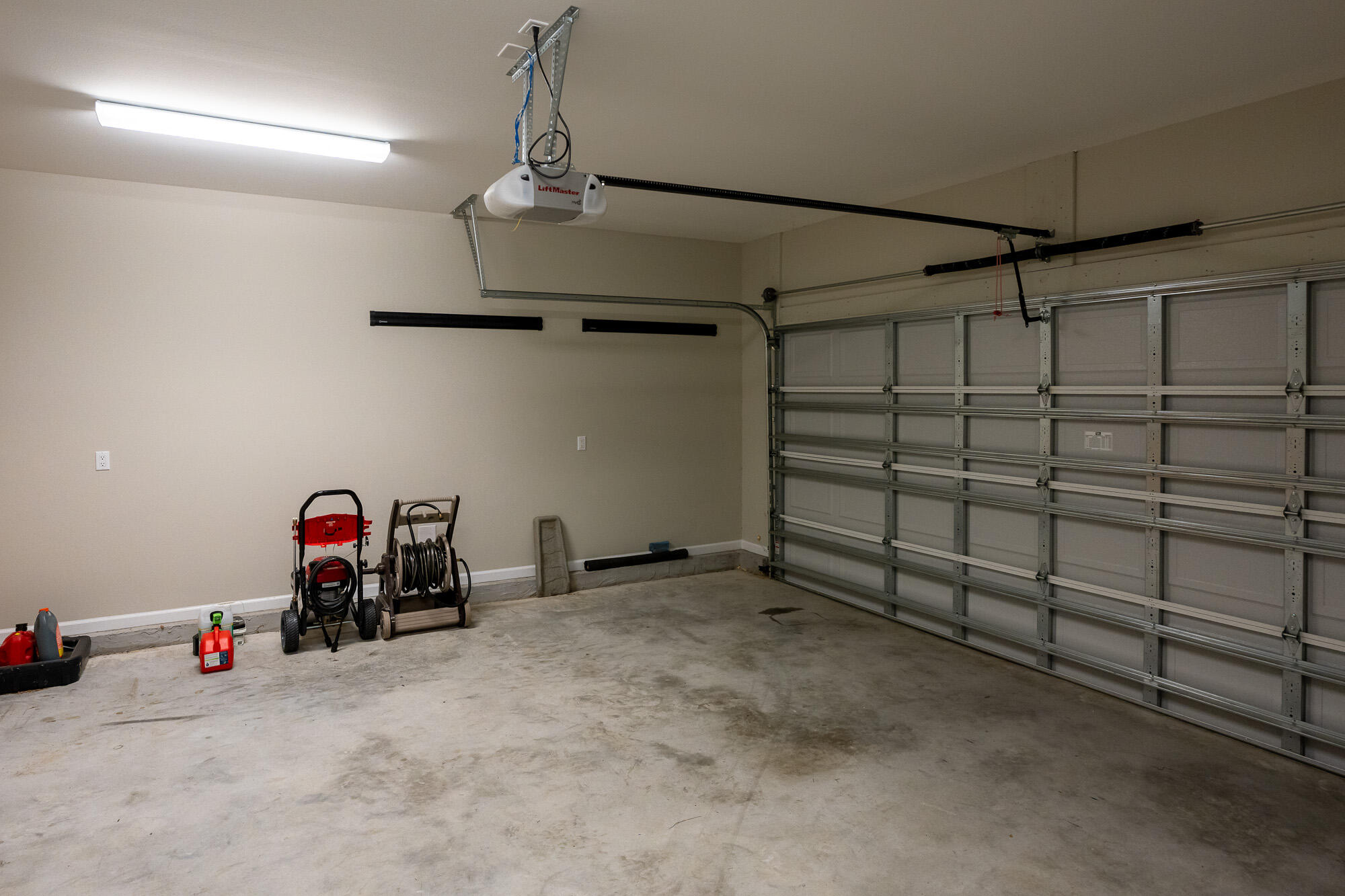 ENDICOTT VILLAGE - Residential