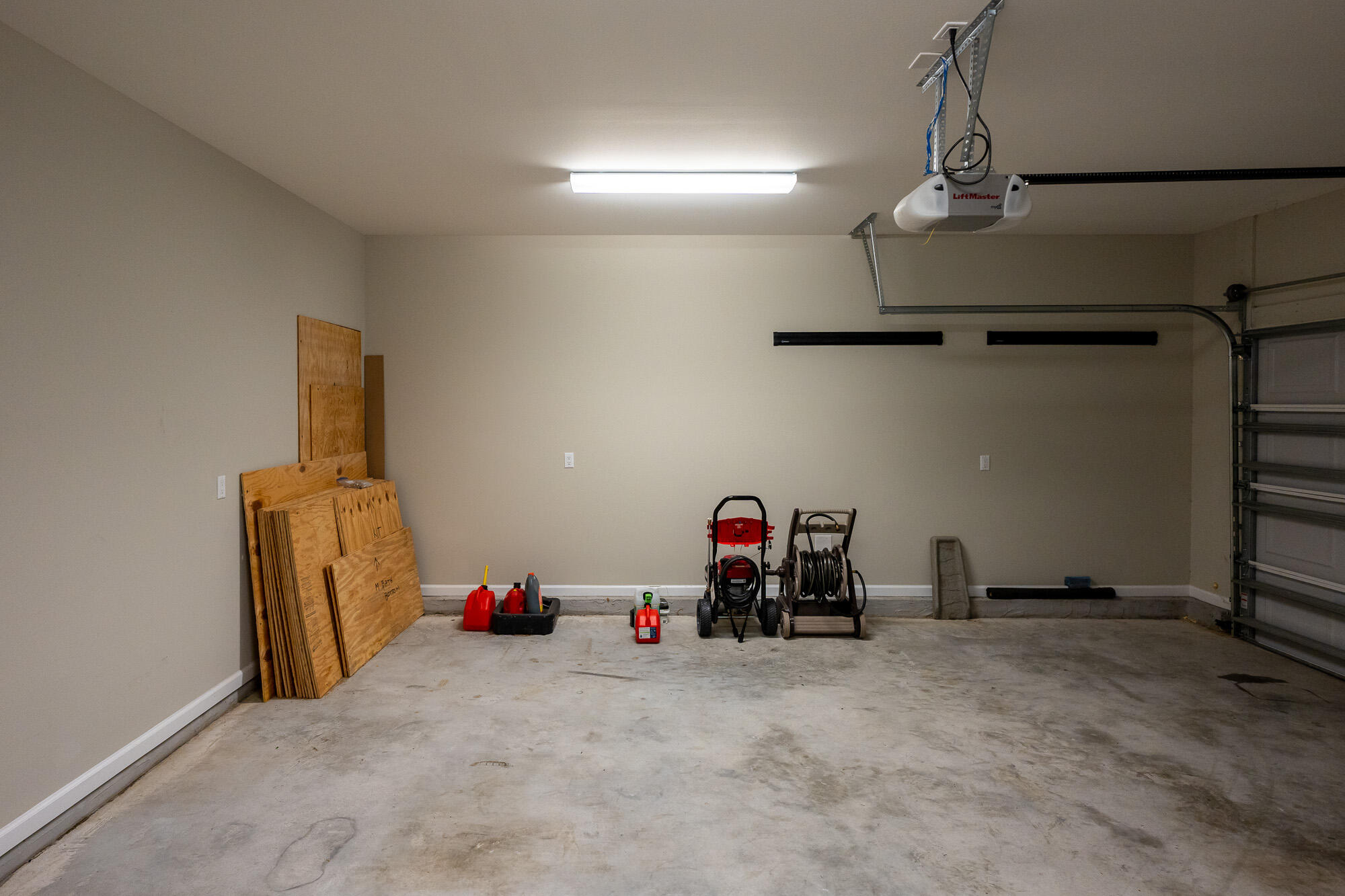 ENDICOTT VILLAGE - Residential