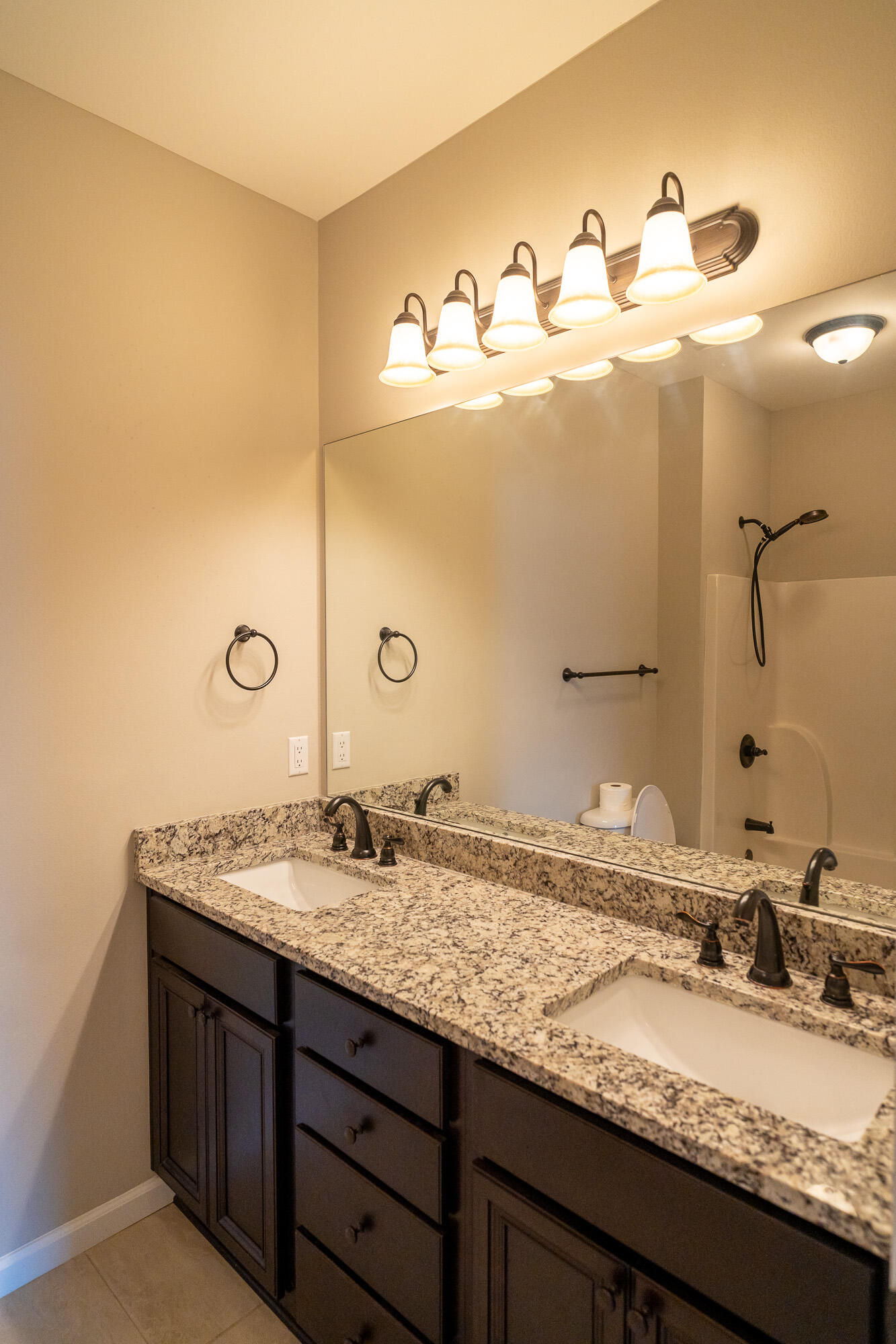 ENDICOTT VILLAGE - Residential