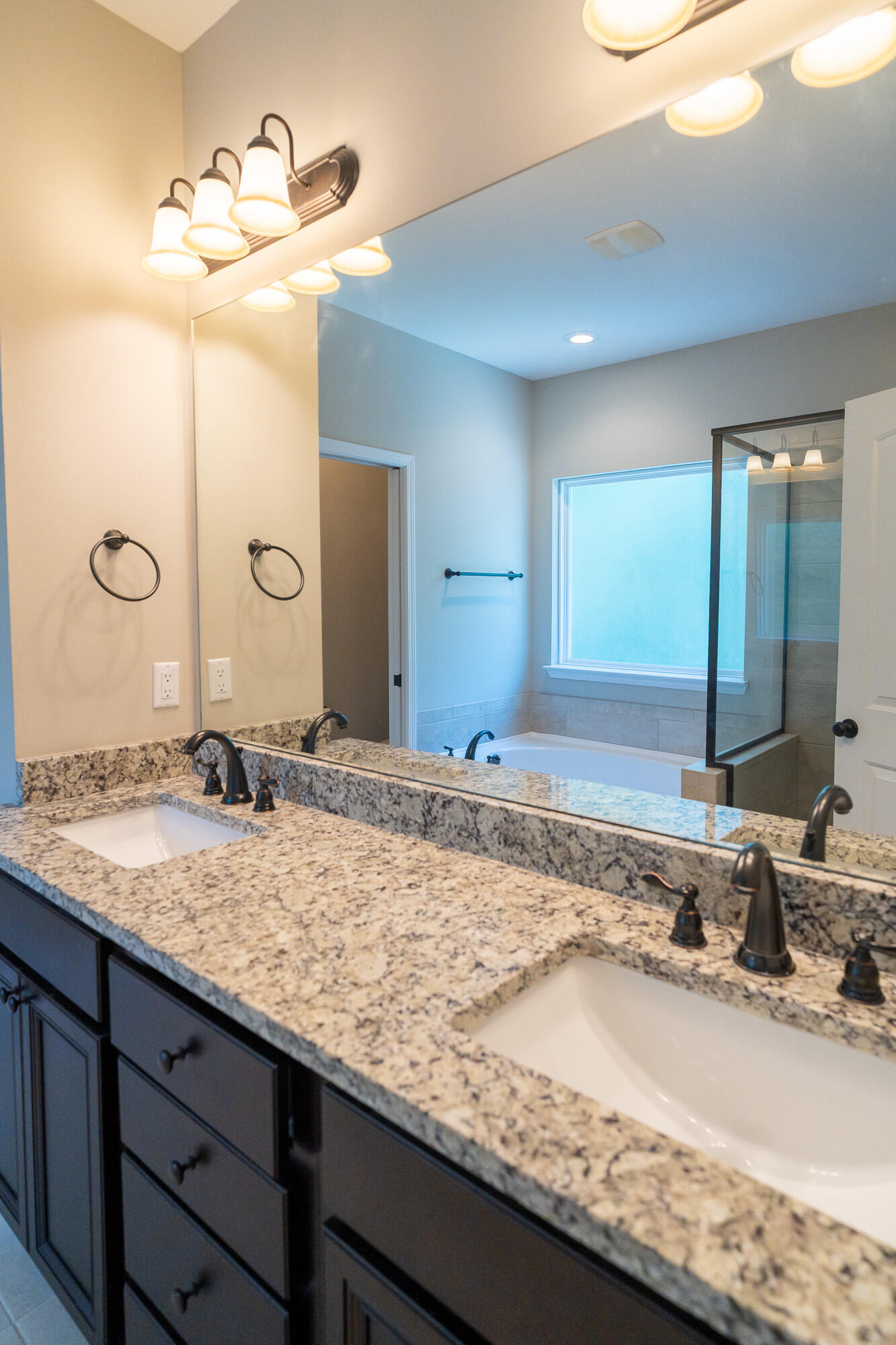 ENDICOTT VILLAGE - Residential