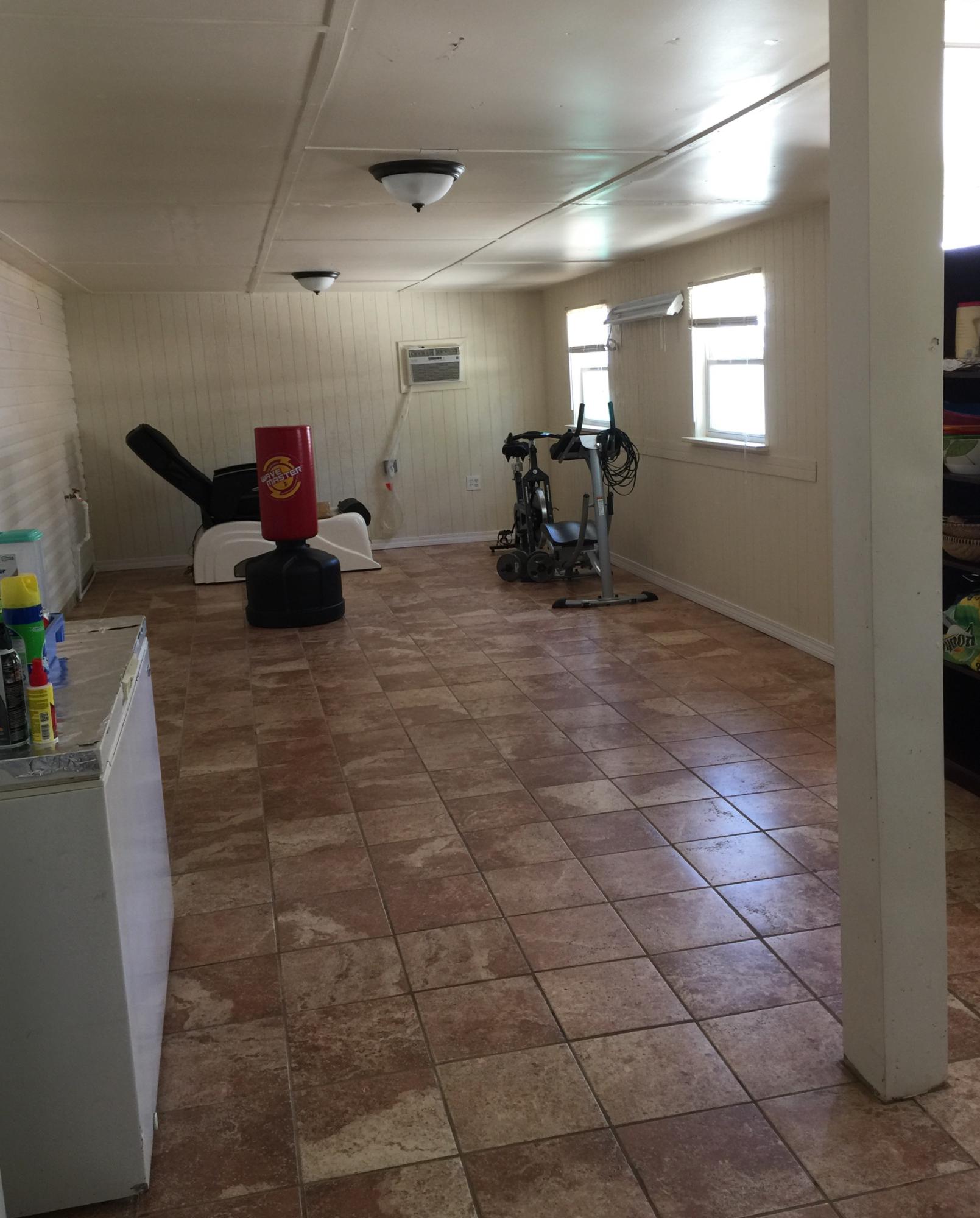 CASA LOMA S/D 1ST ADDN - Residential