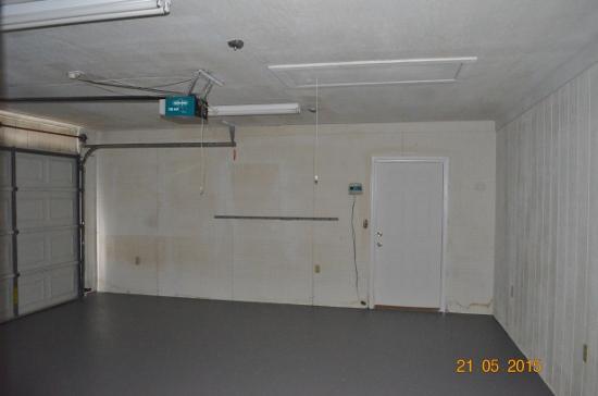 SEACLUSION BEACH - Residential