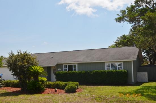 SEACLUSION BEACH - Residential