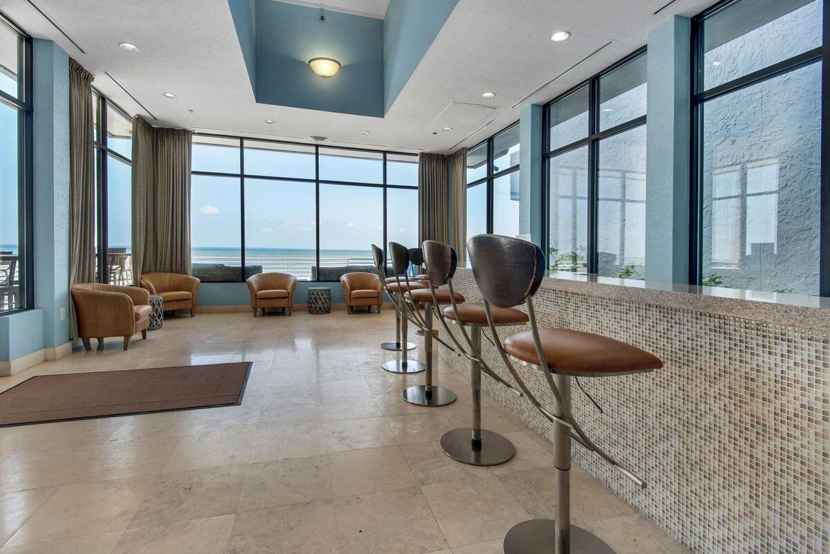 BAYSIDE CONDO SANDESTIN - Residential