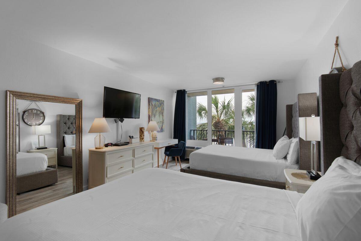 BAYSIDE CONDO SANDESTIN - Residential