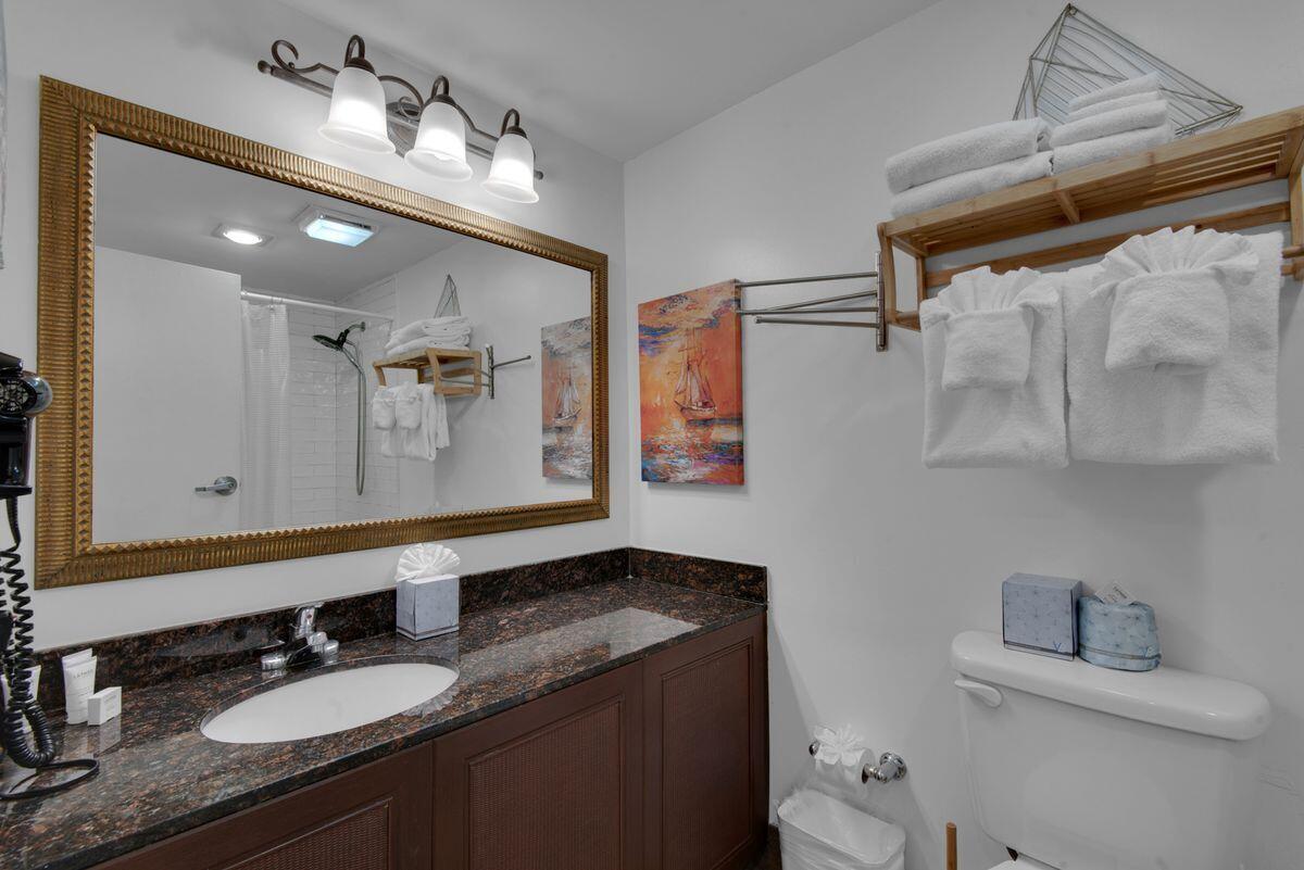 BAYSIDE CONDO SANDESTIN - Residential