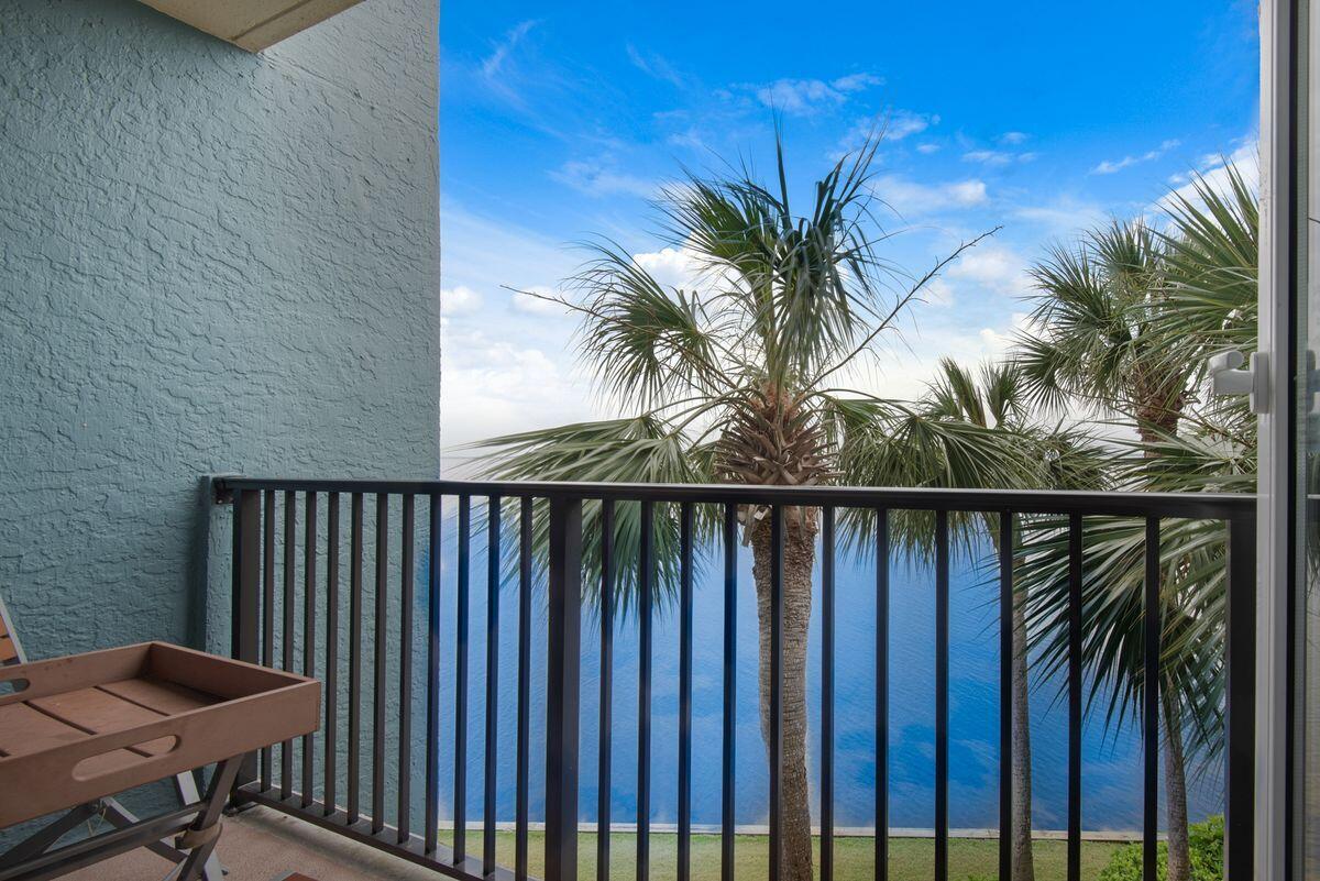 BAYSIDE CONDO SANDESTIN - Residential