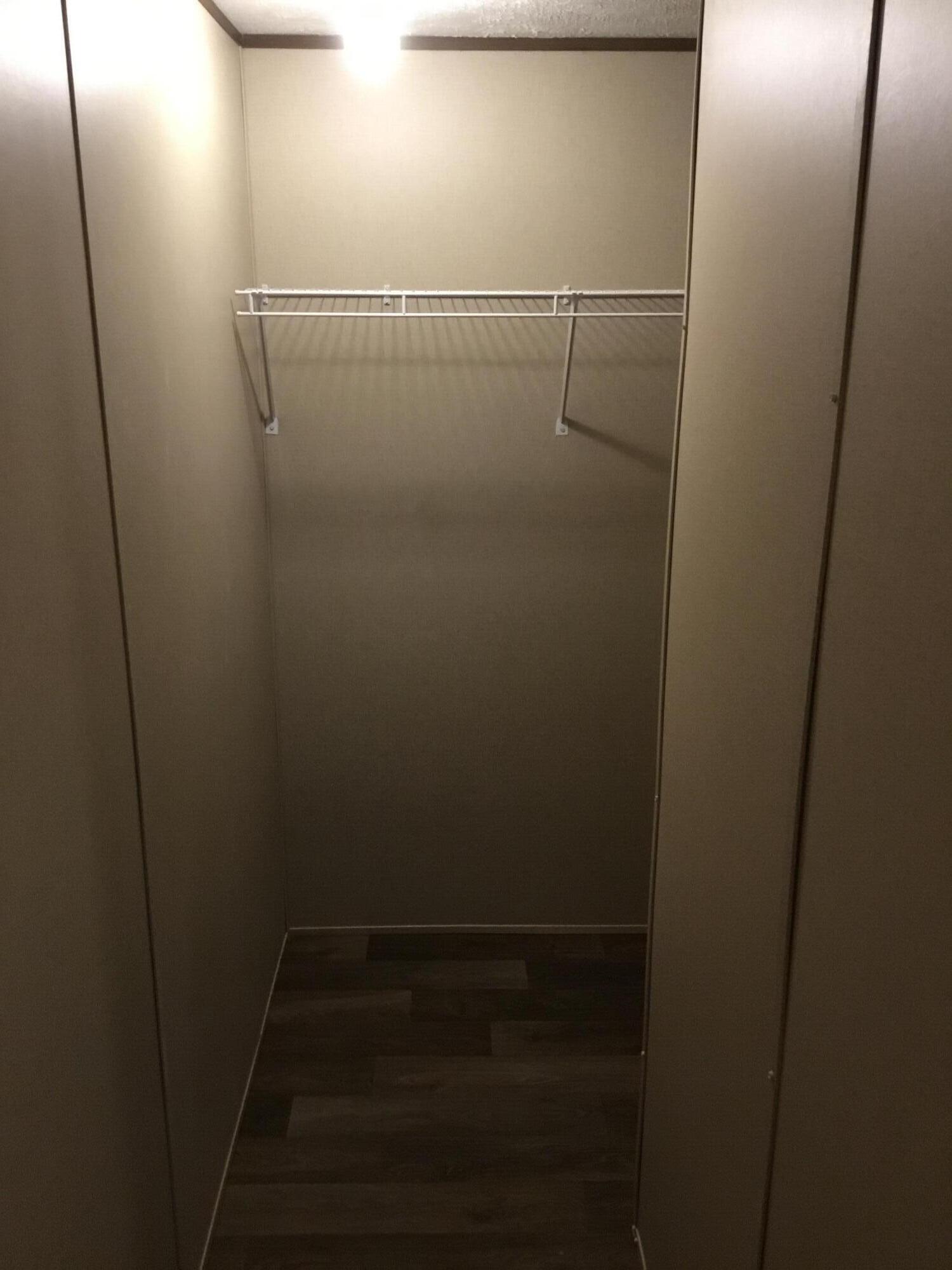 NORTH SUPERGROUP
(221000.00) - Residential