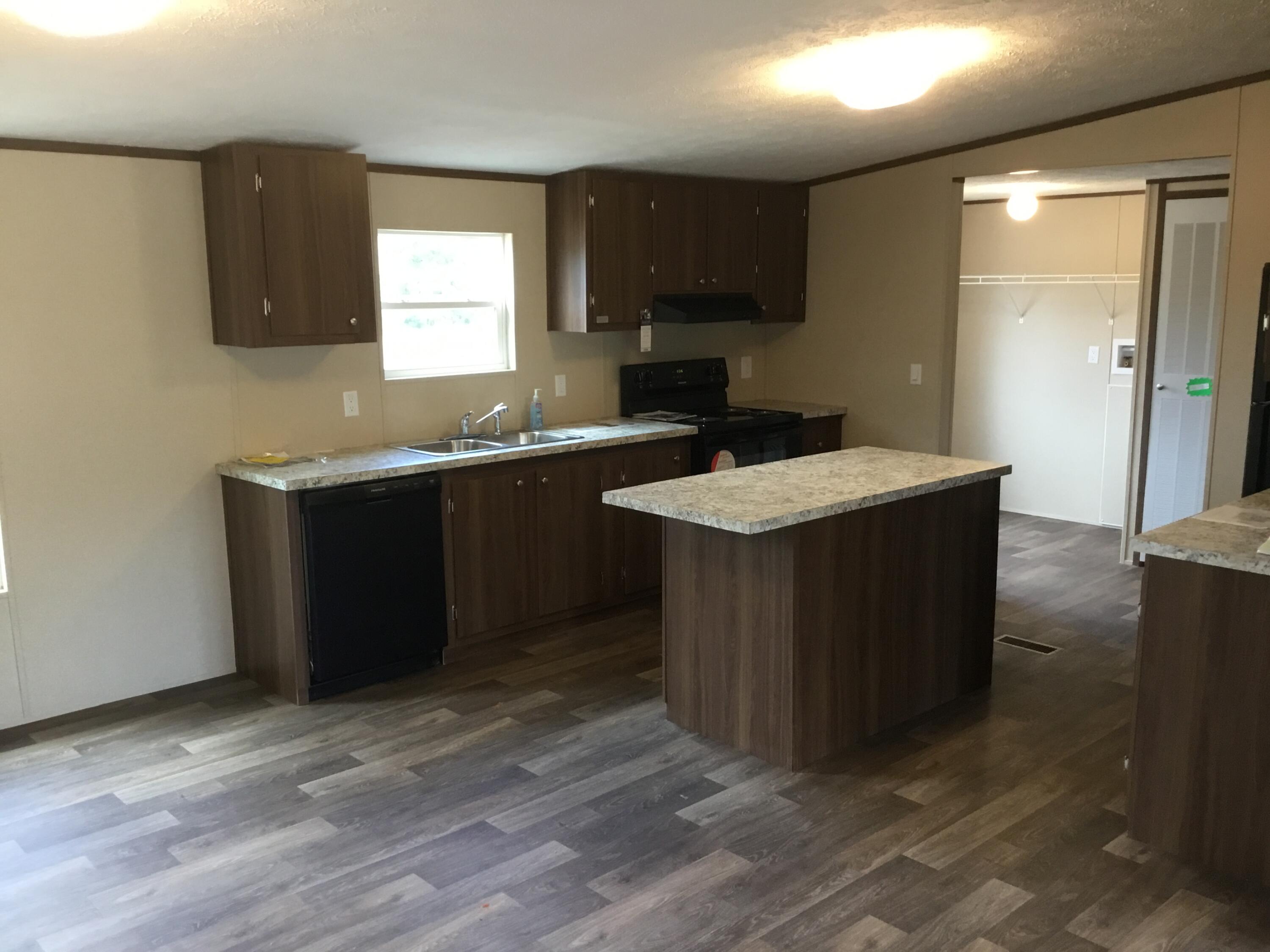 NORTH SUPERGROUP
(221000.00) - Residential