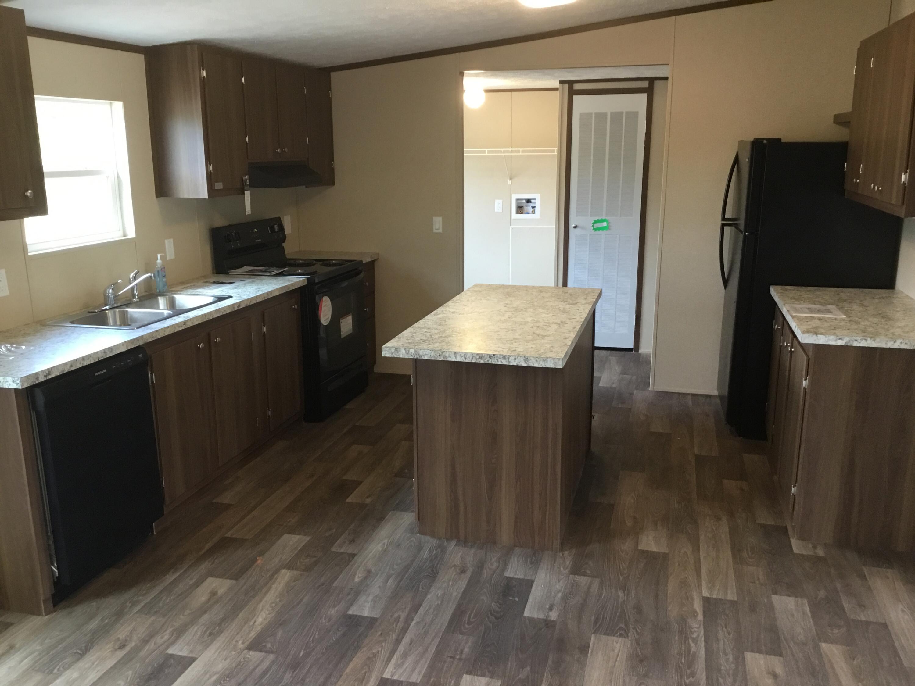 NORTH SUPERGROUP
(221000.00) - Residential