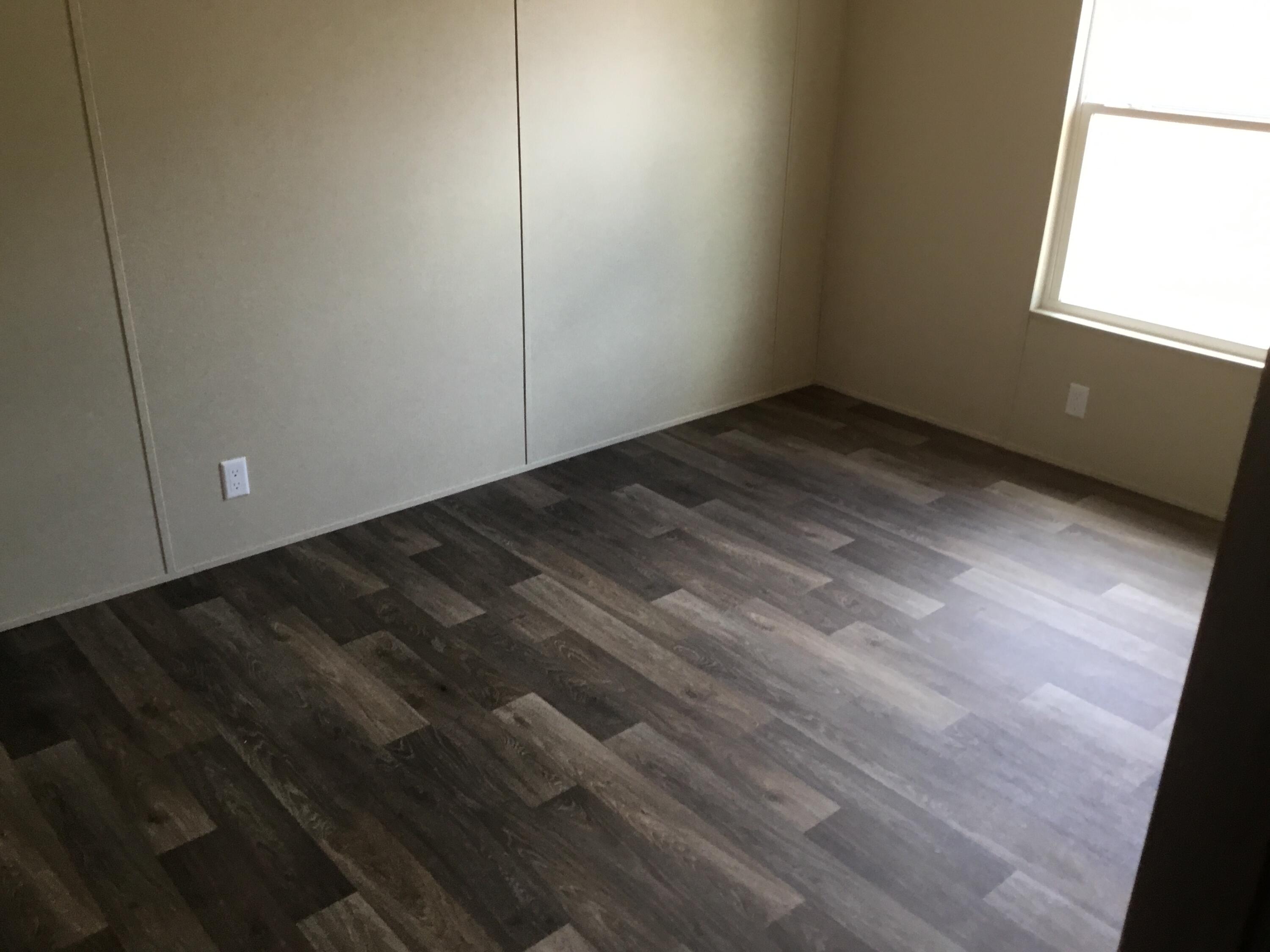 NORTH SUPERGROUP
(221000.00) - Residential