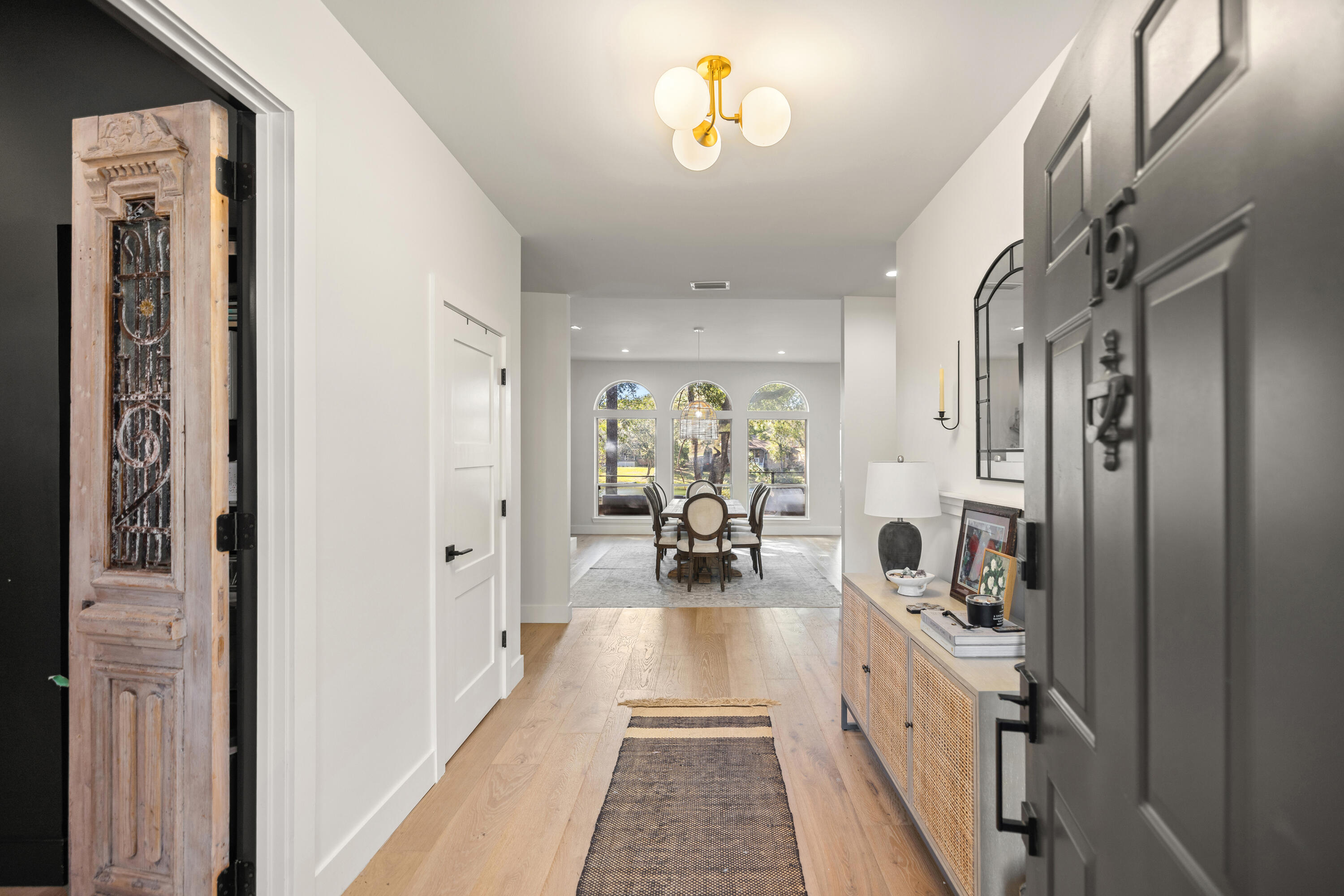 ROCKY BAYOU COUNTRY CLUB ESTATES 1 - Residential Lease