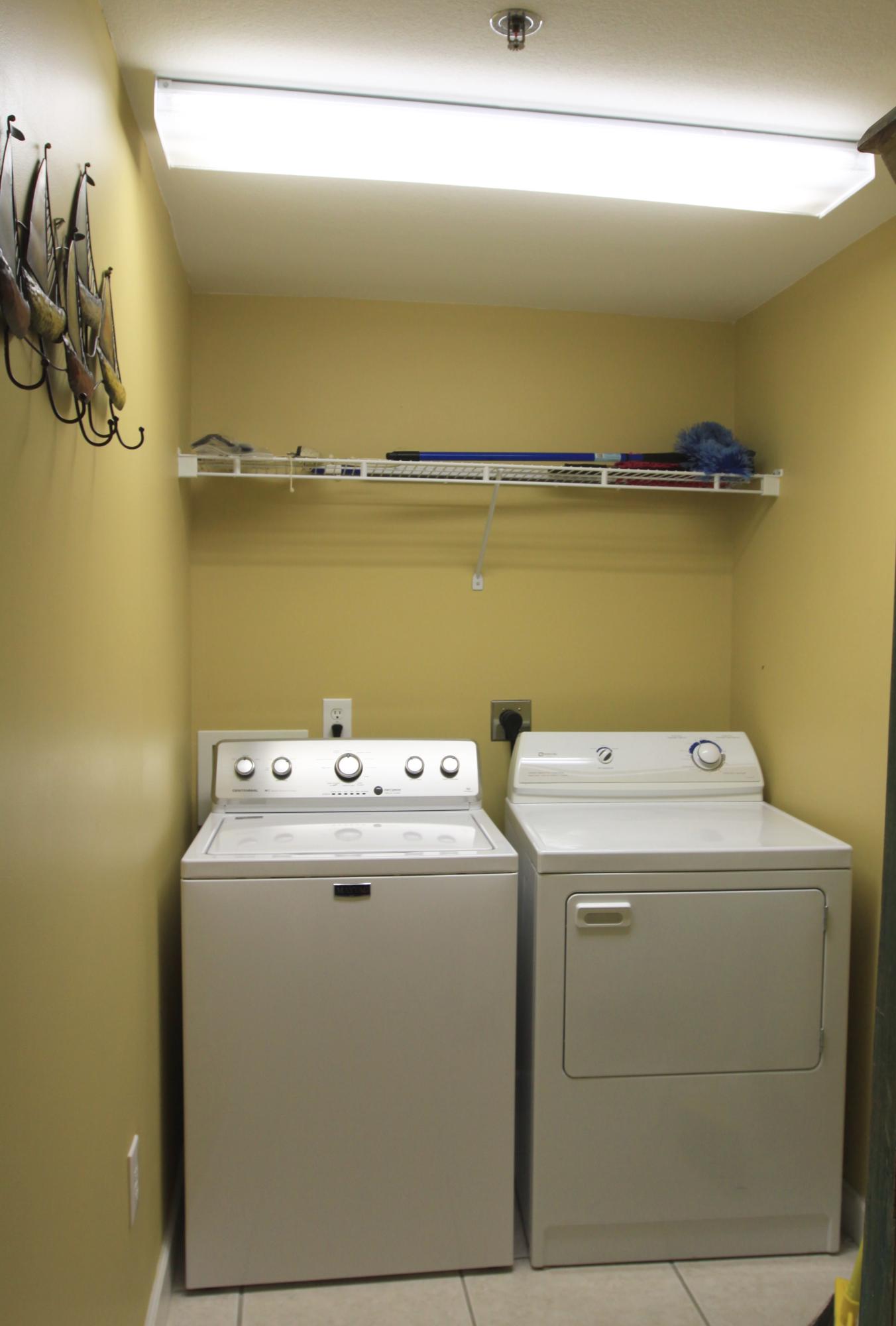 STERLING SHORES - Residential