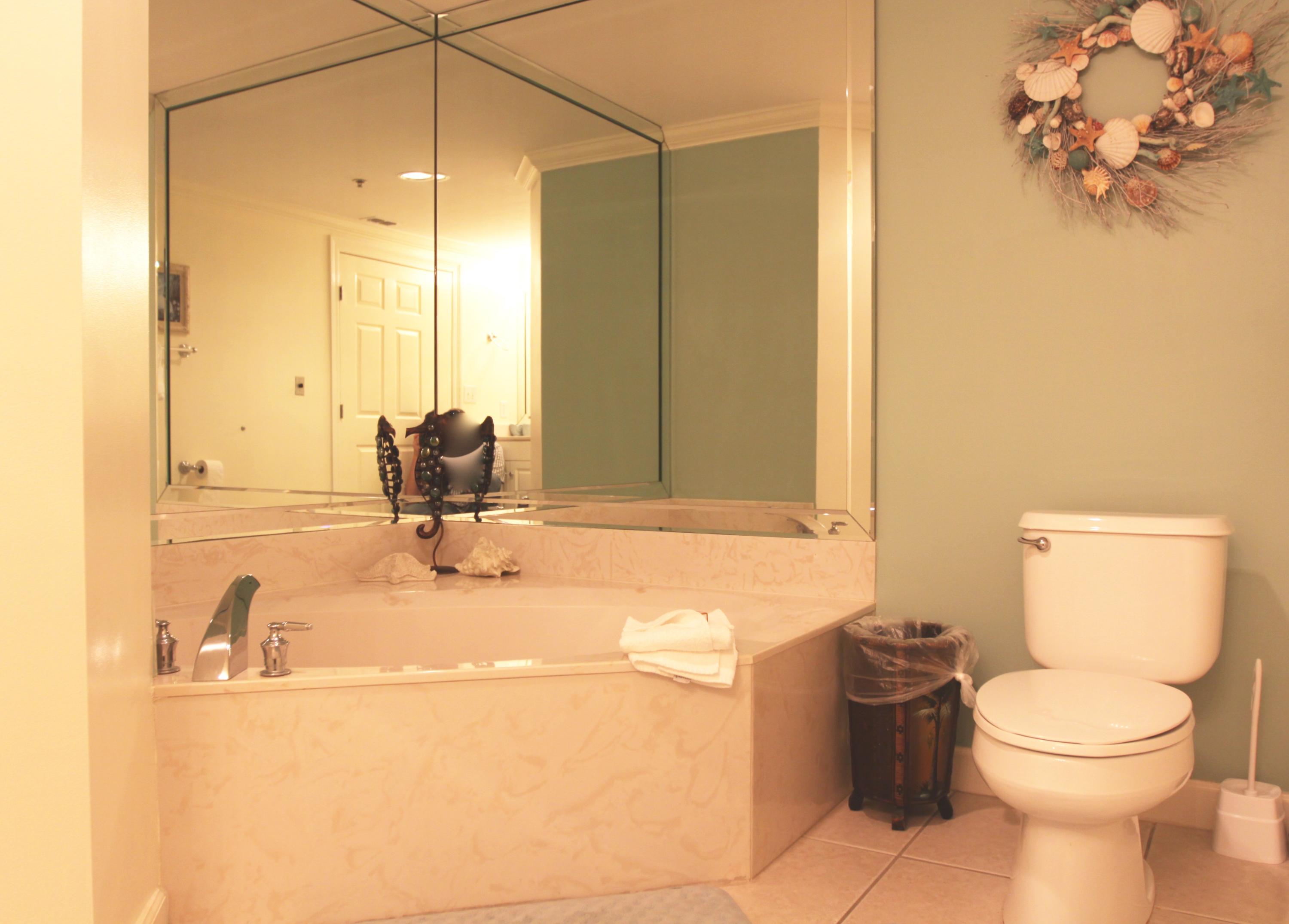 STERLING SHORES - Residential