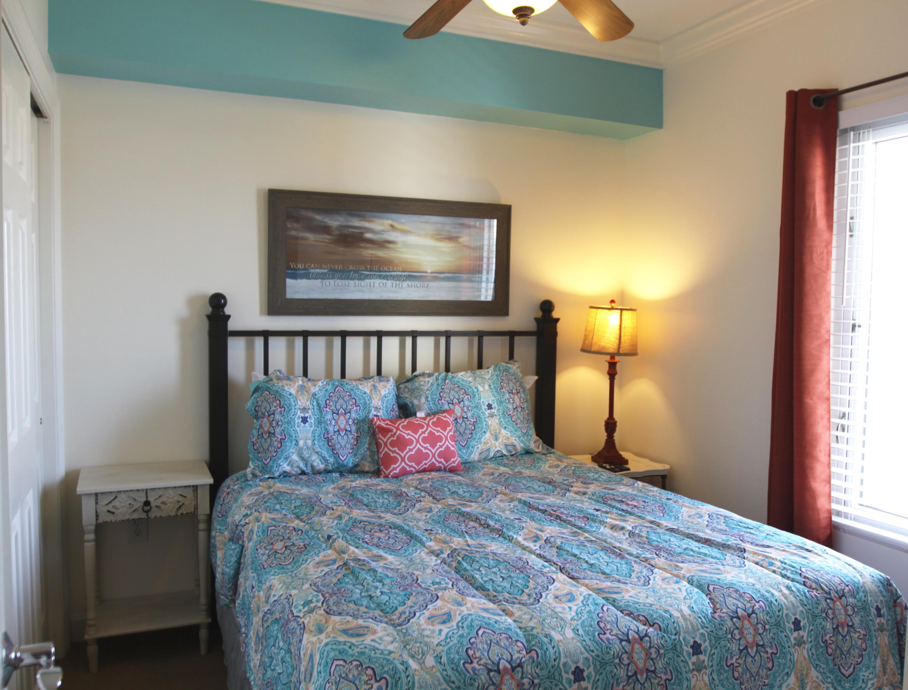 STERLING SHORES - Residential