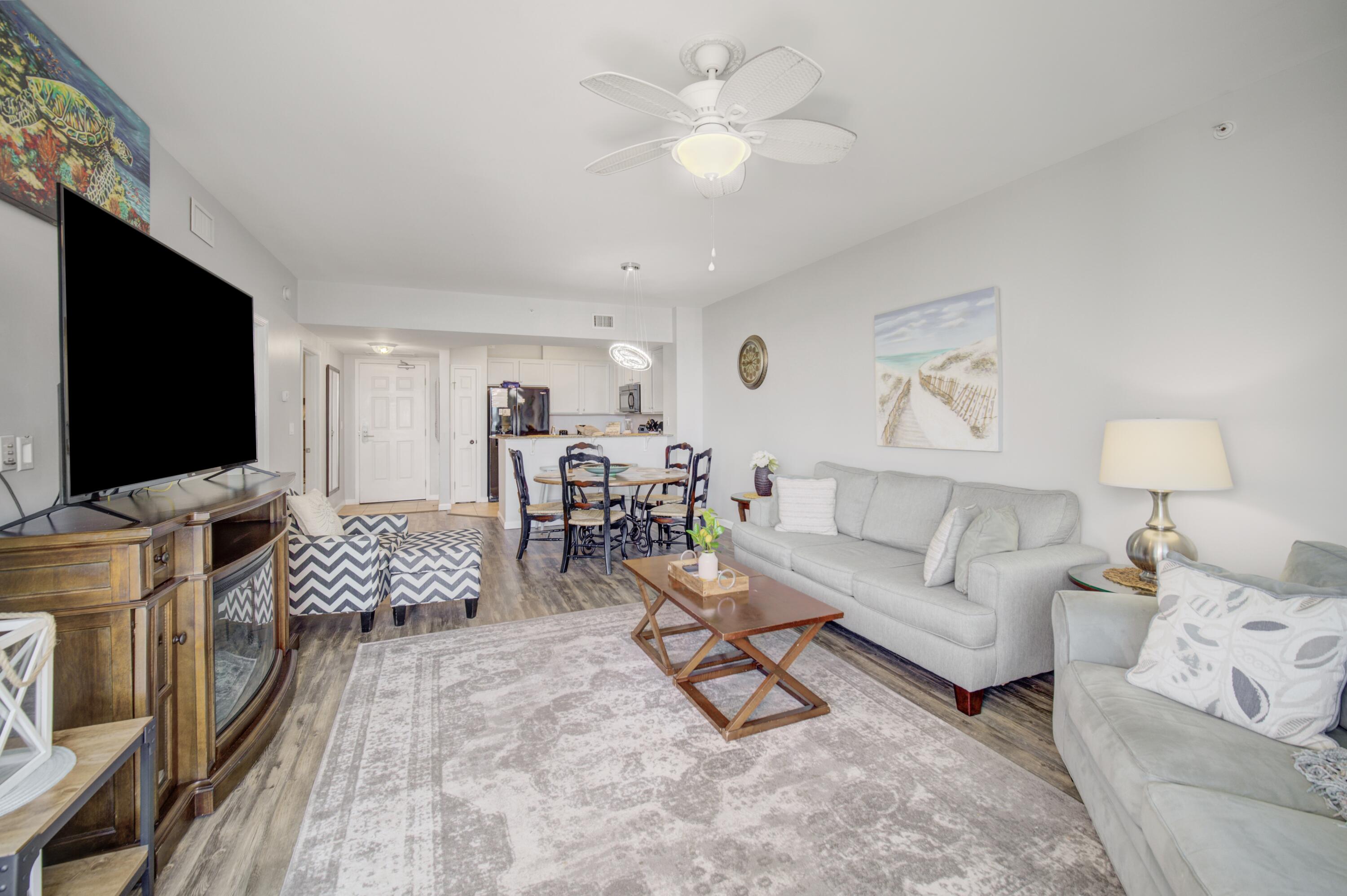THE PALMS OF DESTIN - Residential