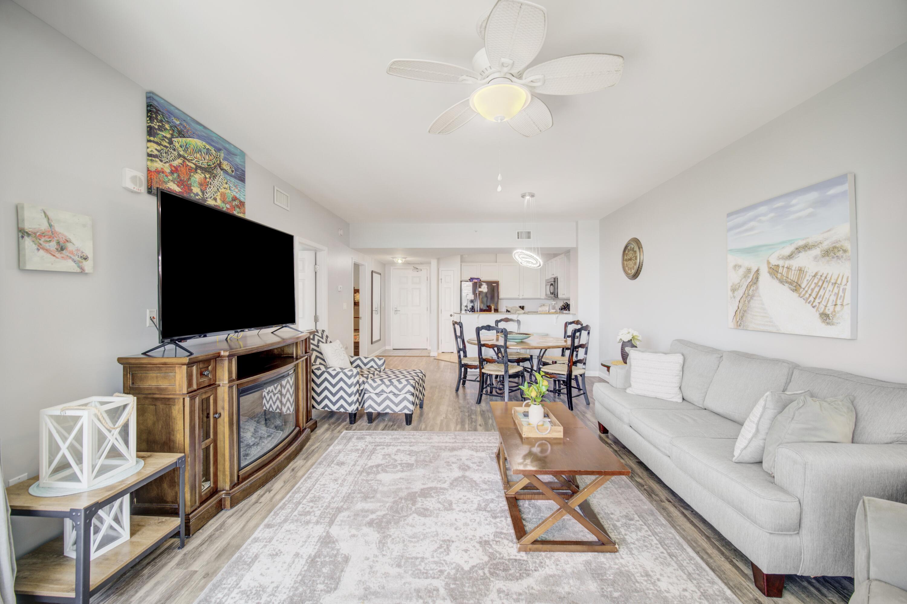 THE PALMS OF DESTIN - Residential