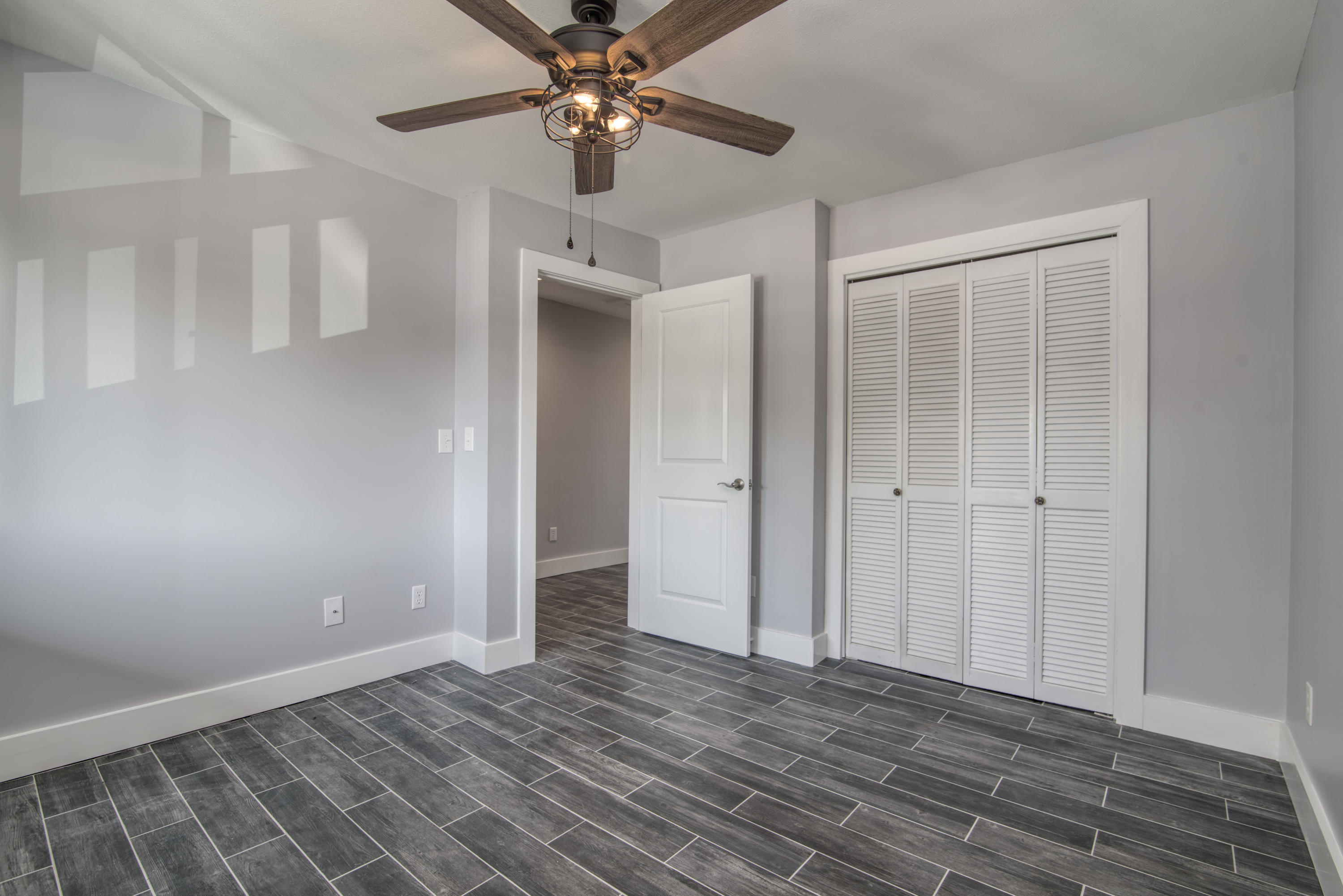 SAFE HARBOUR VILLAGE CONDO - Residential