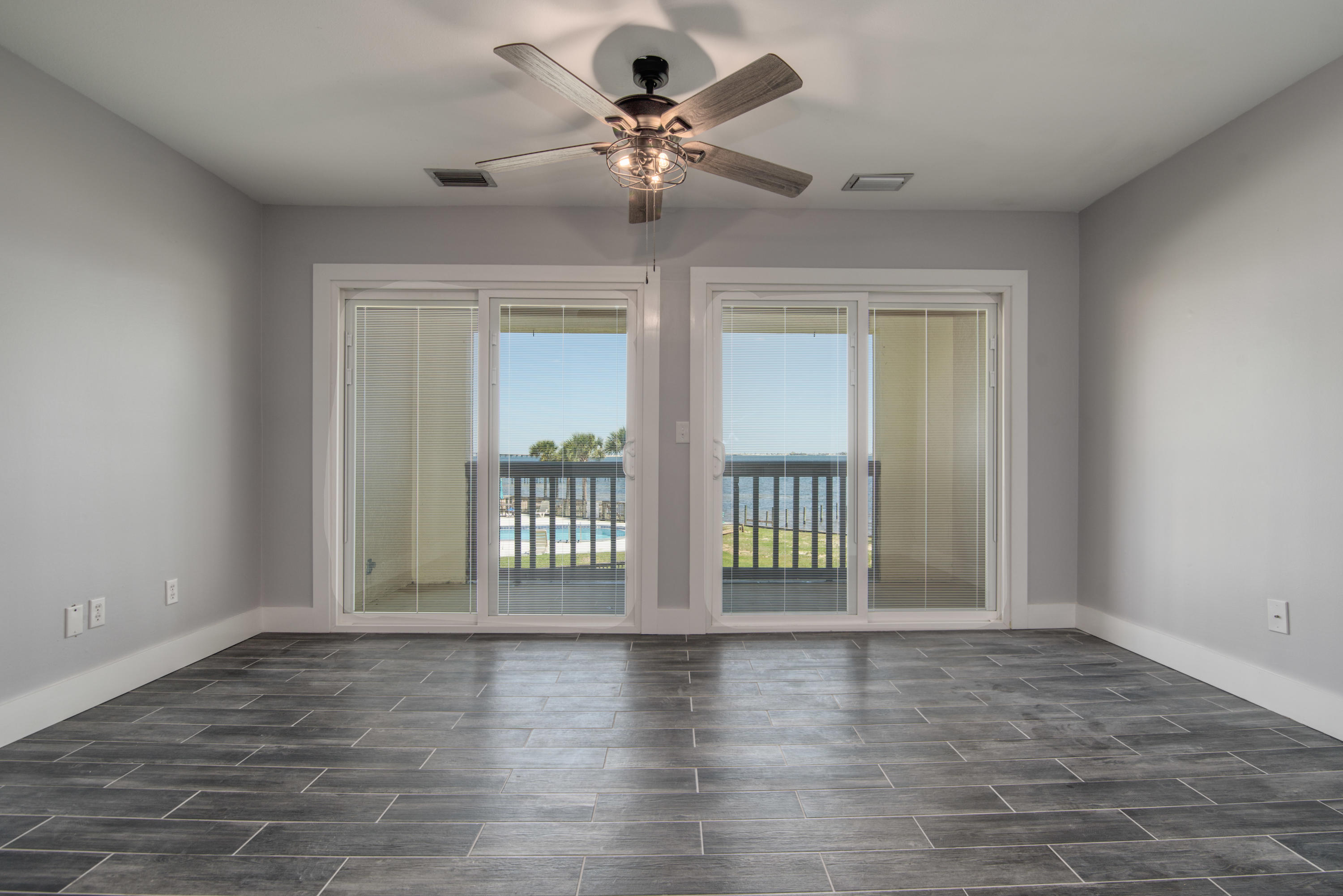 SAFE HARBOUR VILLAGE CONDO - Residential