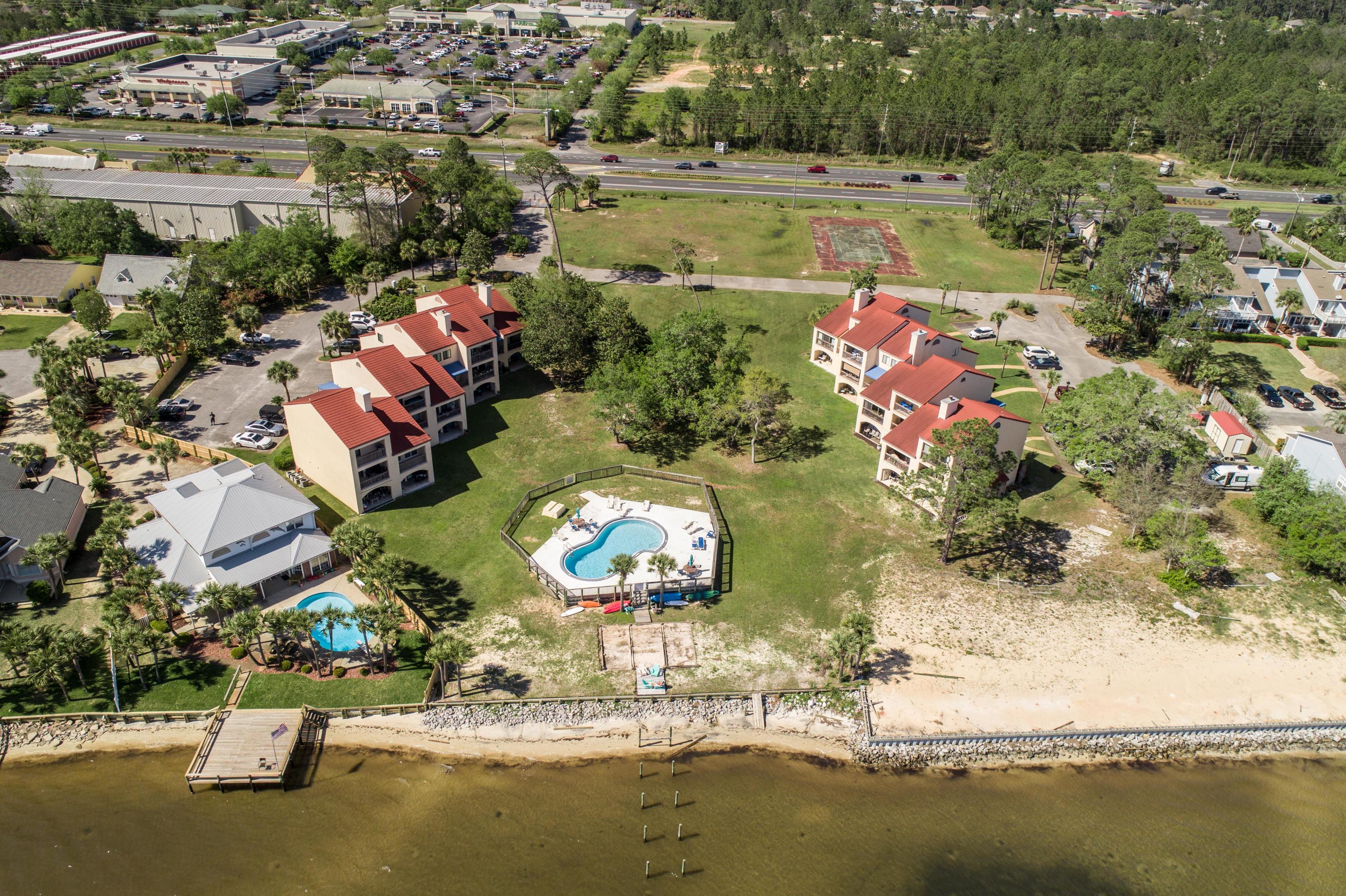 SAFE HARBOUR VILLAGE CONDO - Residential