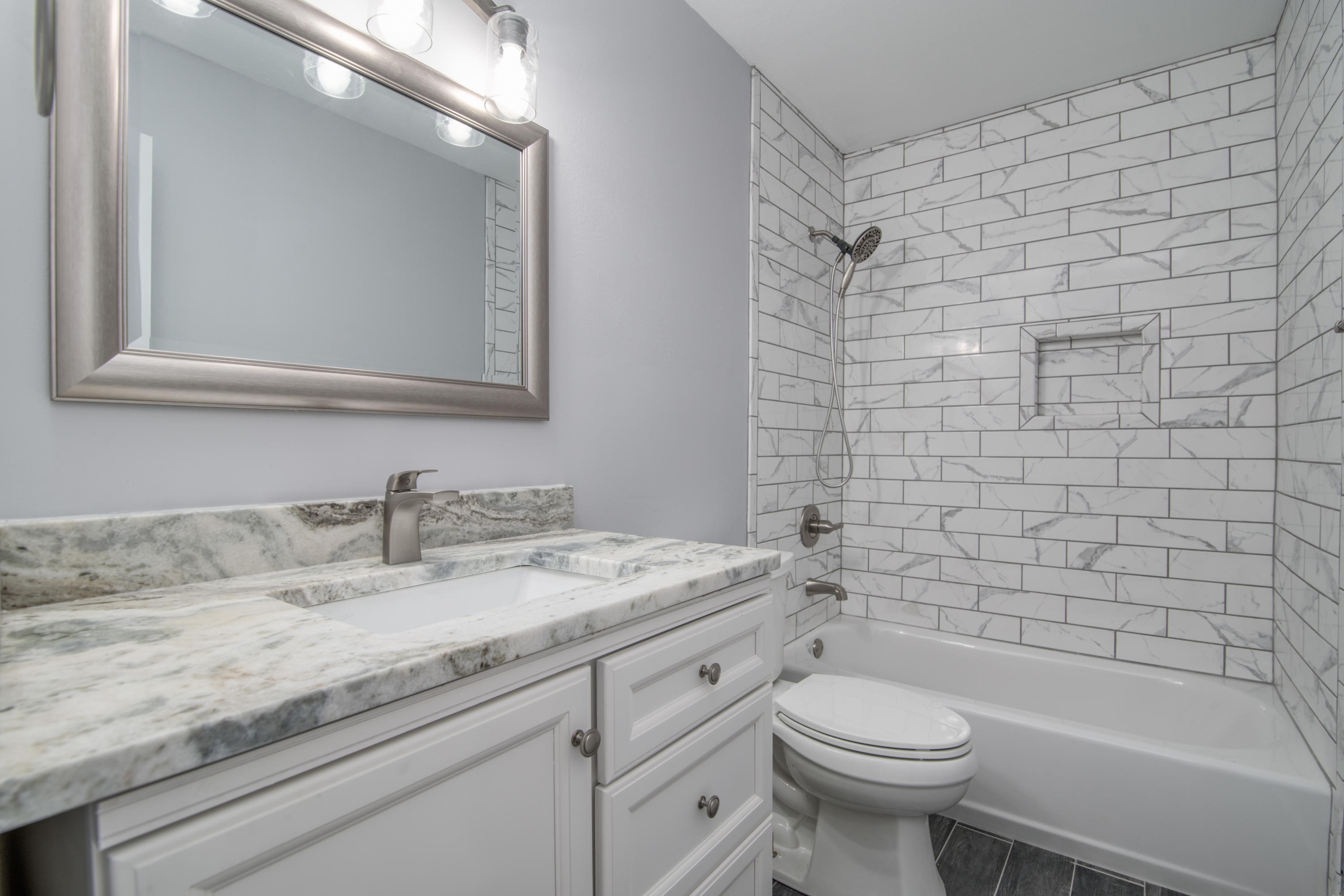 SAFE HARBOUR VILLAGE CONDO - Residential