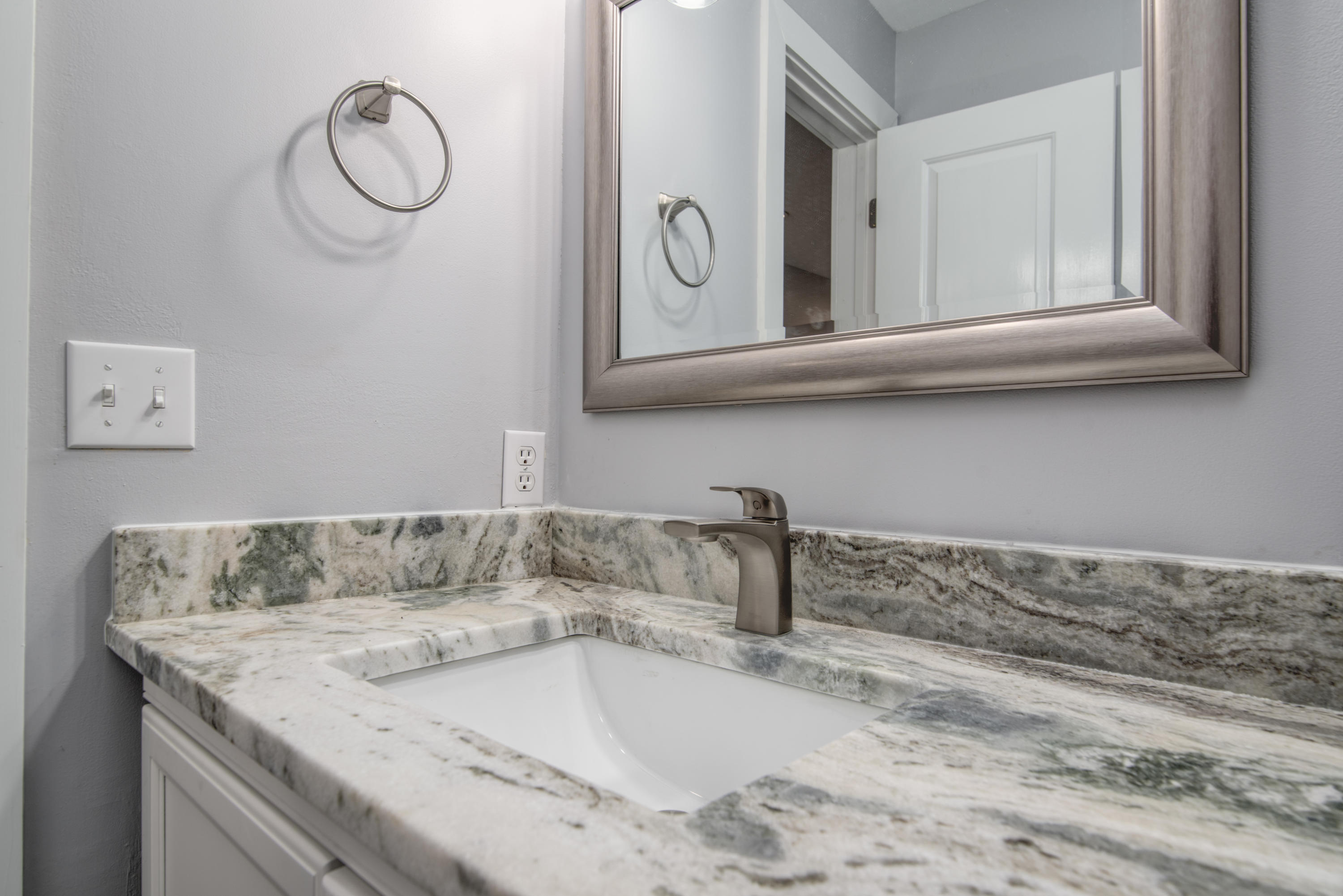 SAFE HARBOUR VILLAGE CONDO - Residential