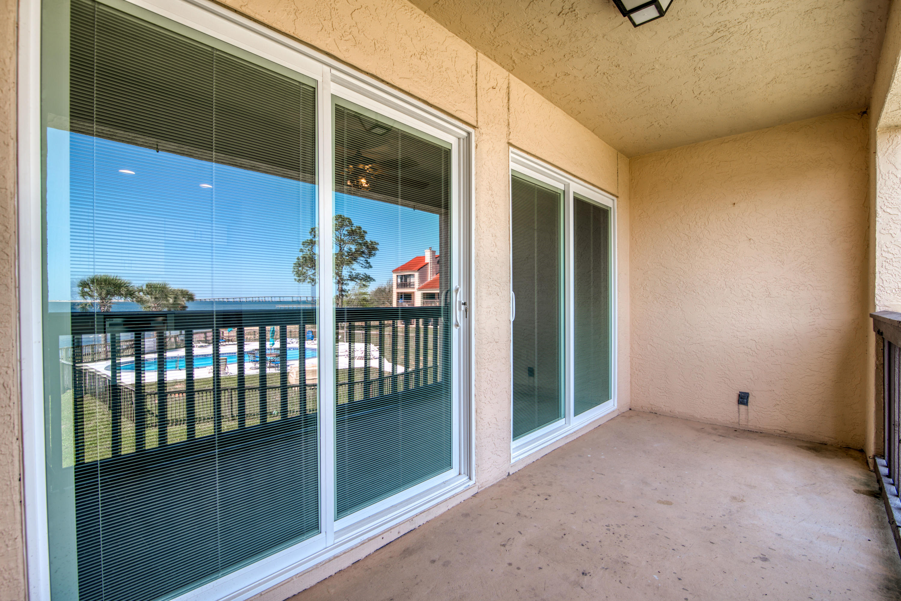 SAFE HARBOUR VILLAGE CONDO - Residential