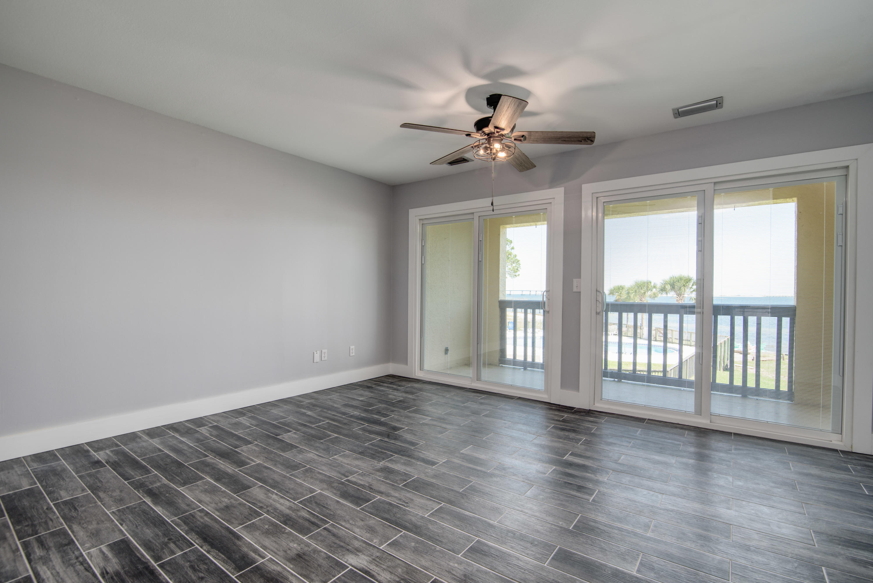 SAFE HARBOUR VILLAGE CONDO - Residential