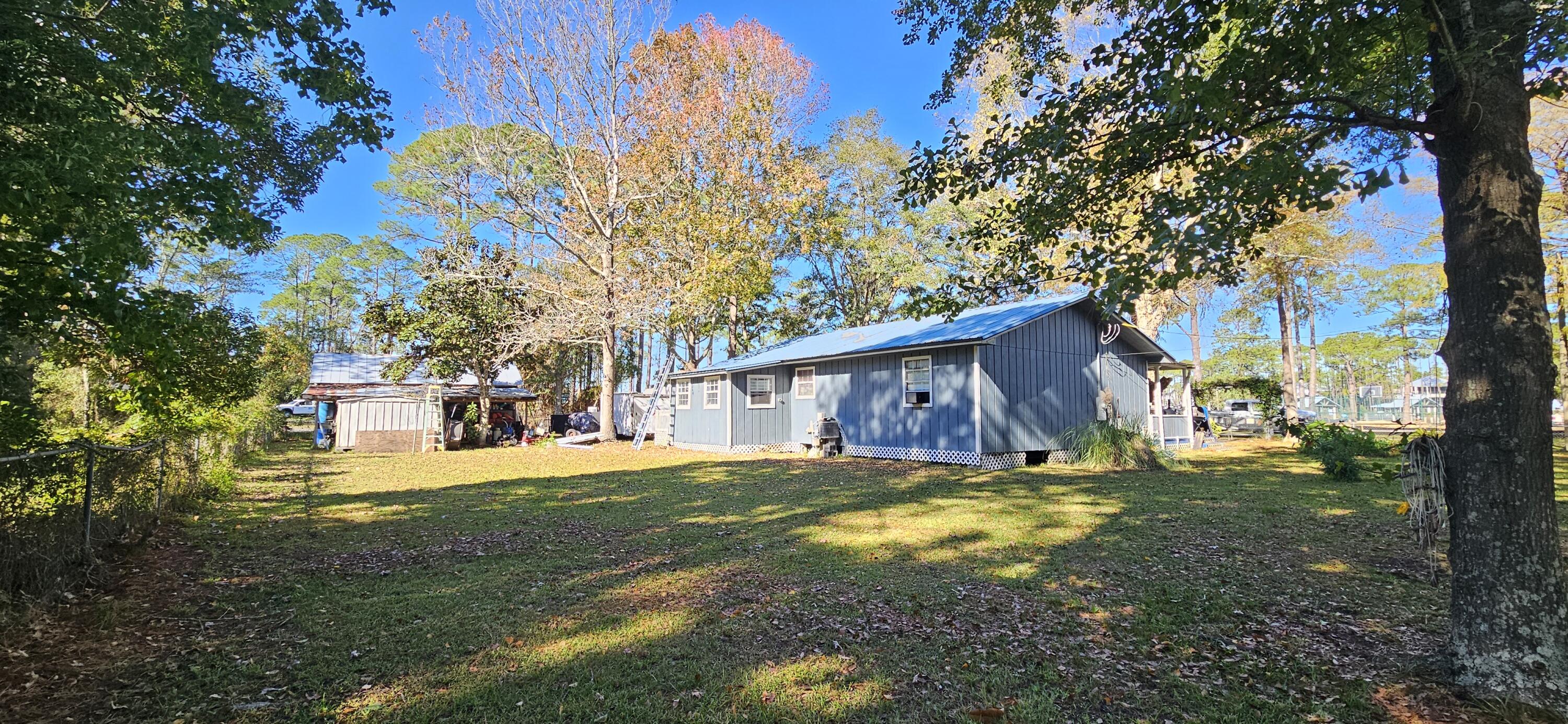 TOWN OF SANTA ROSA - Residential