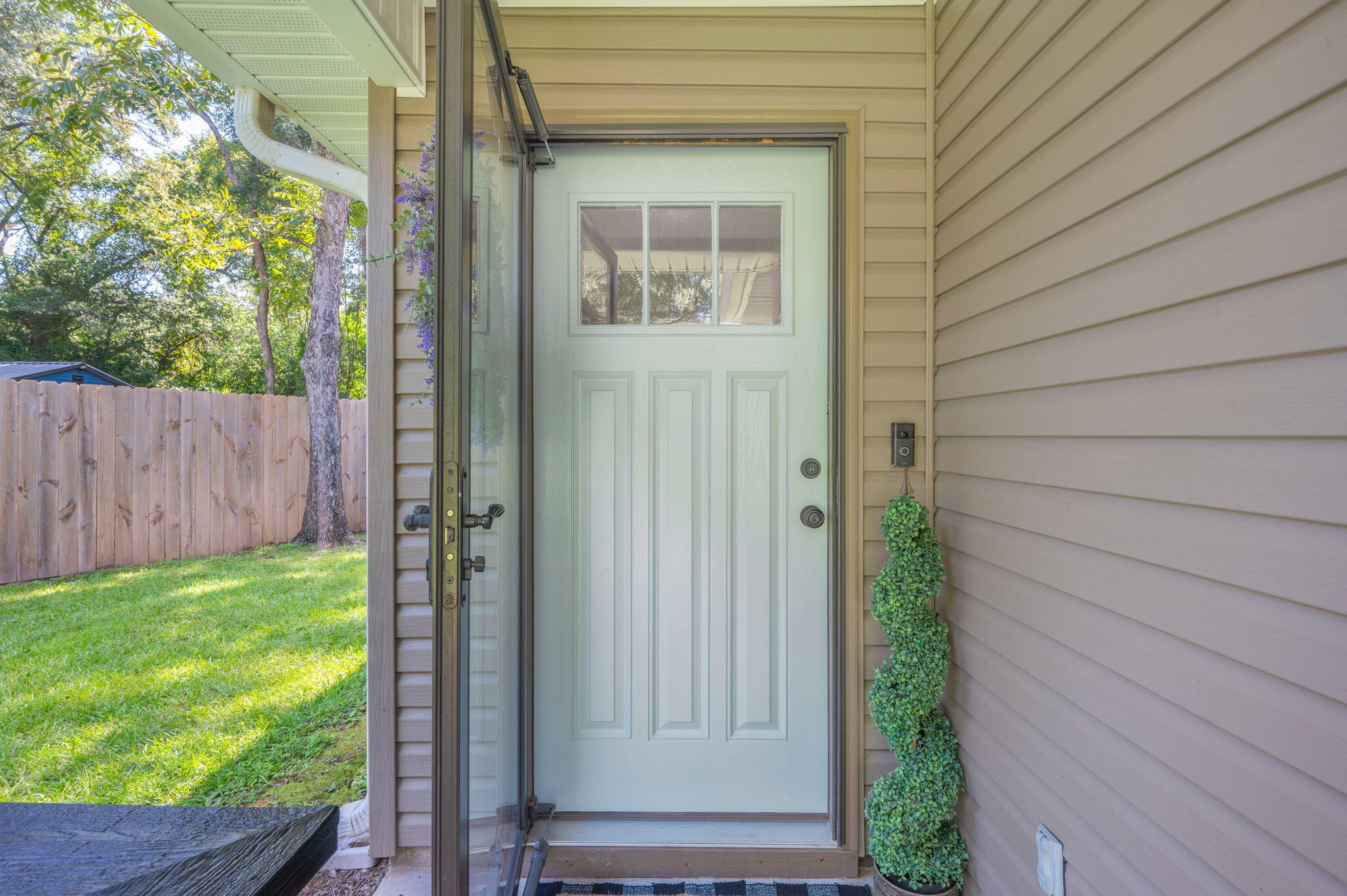 QUIET OAKS S/D - Residential