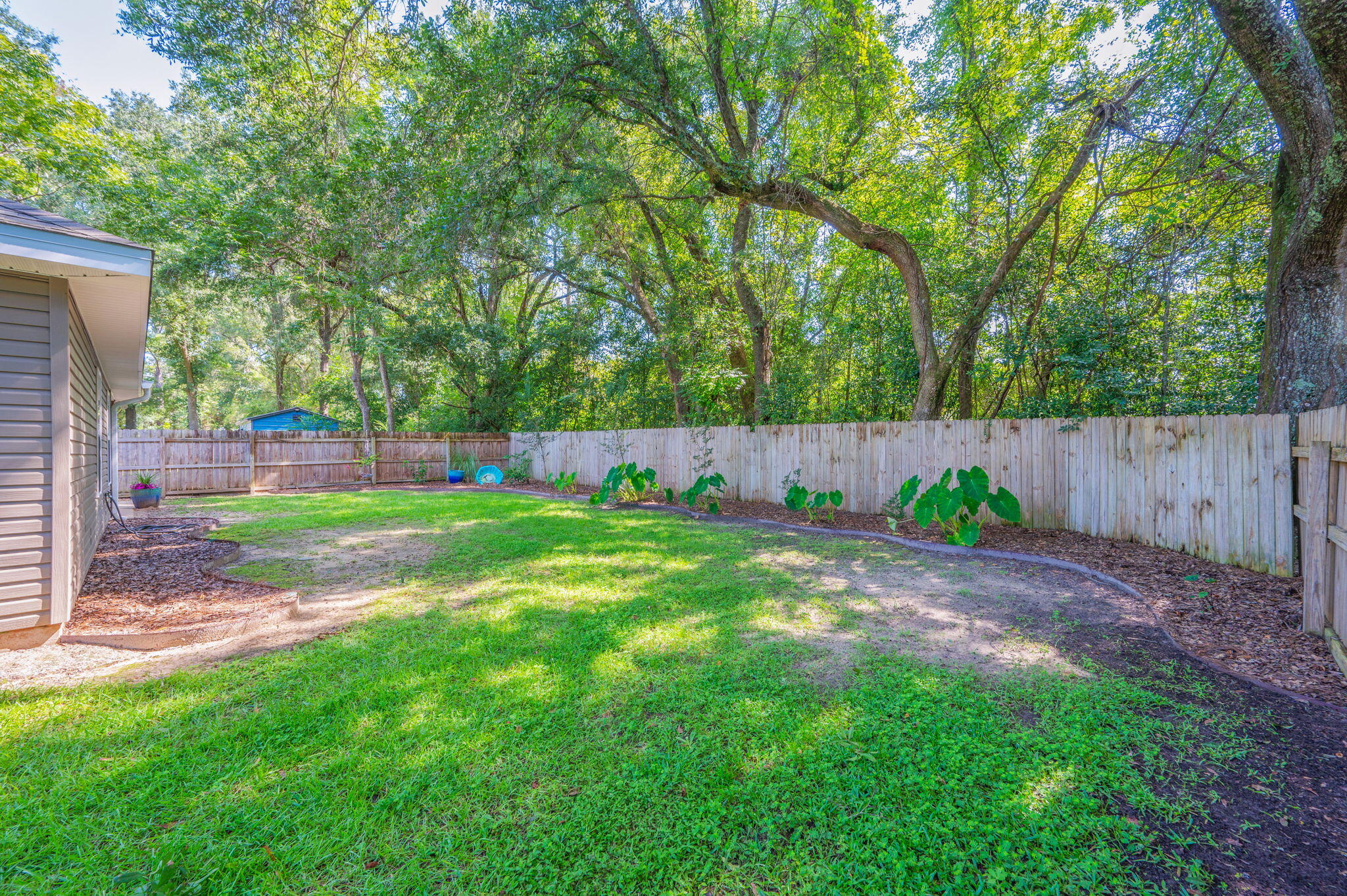 QUIET OAKS S/D - Residential
