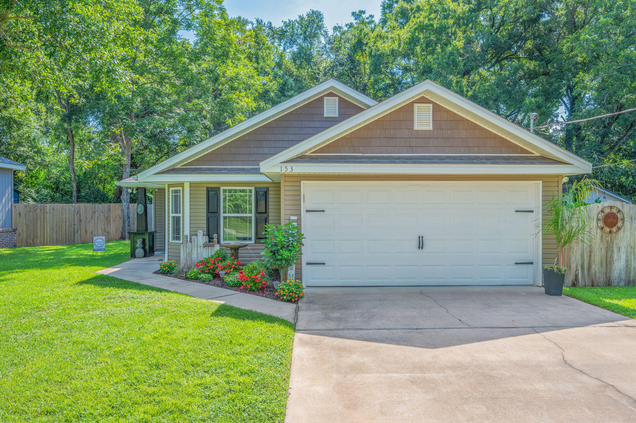 QUIET OAKS S/D - Residential