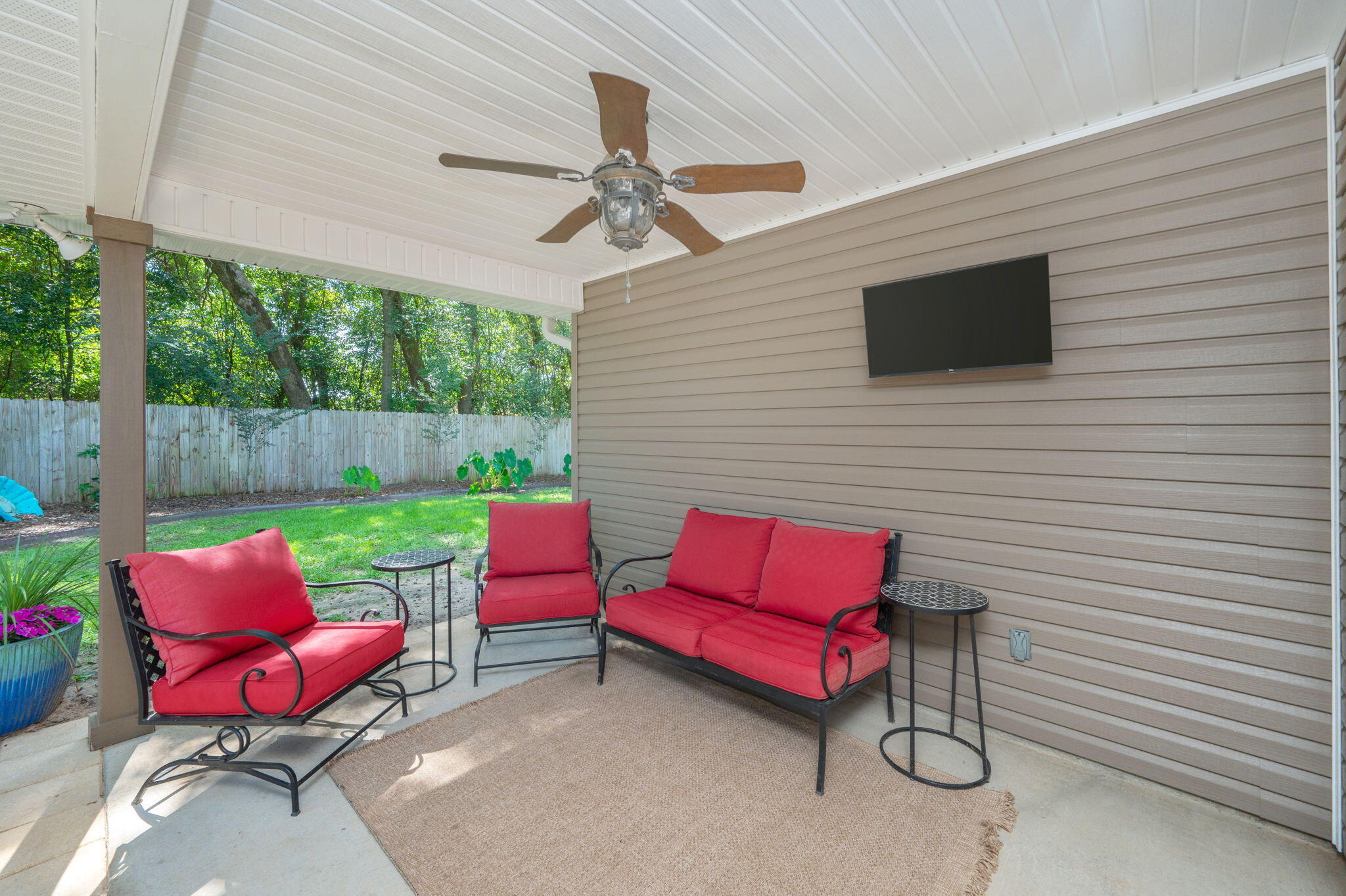 QUIET OAKS S/D - Residential