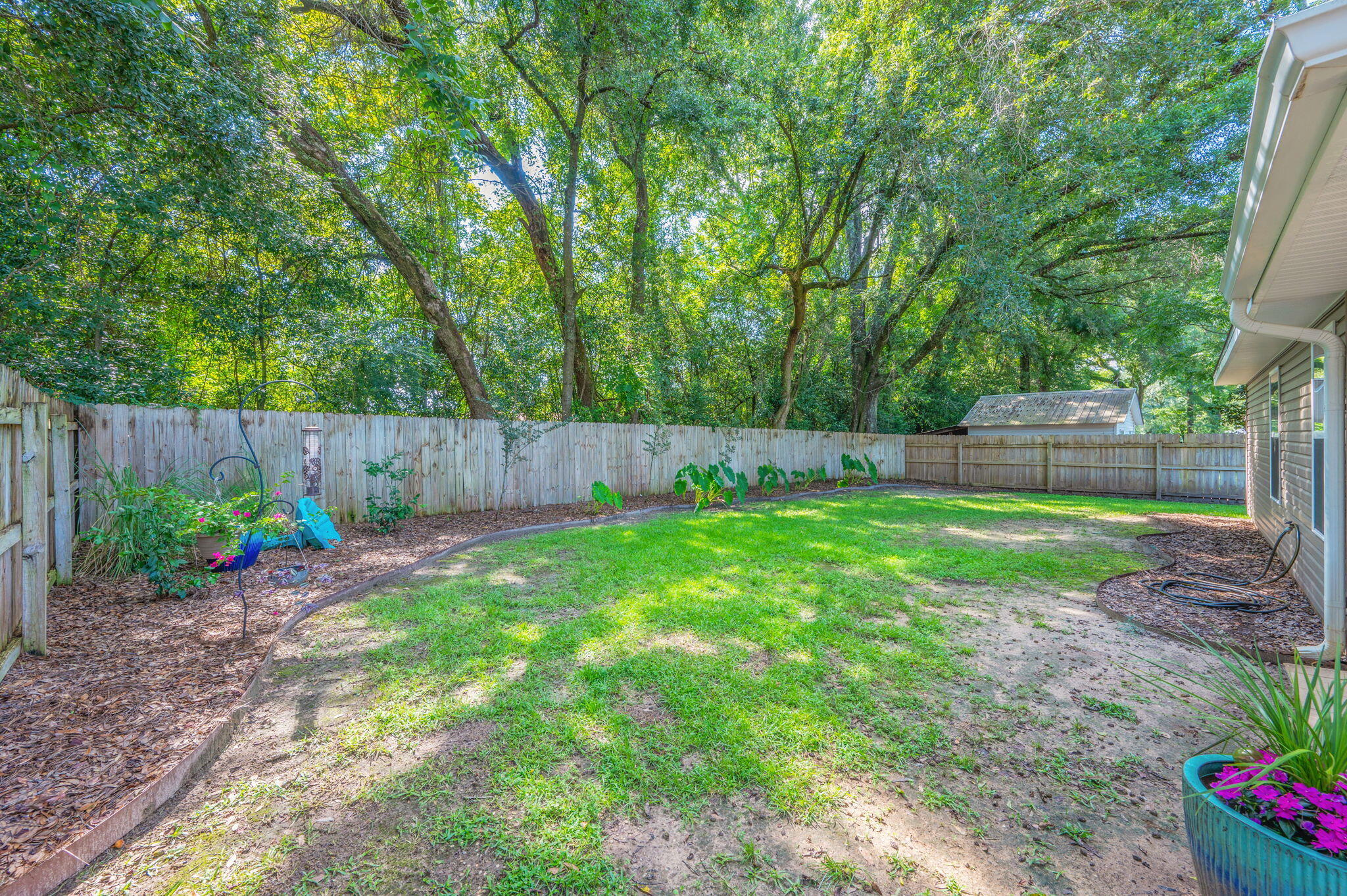 QUIET OAKS S/D - Residential