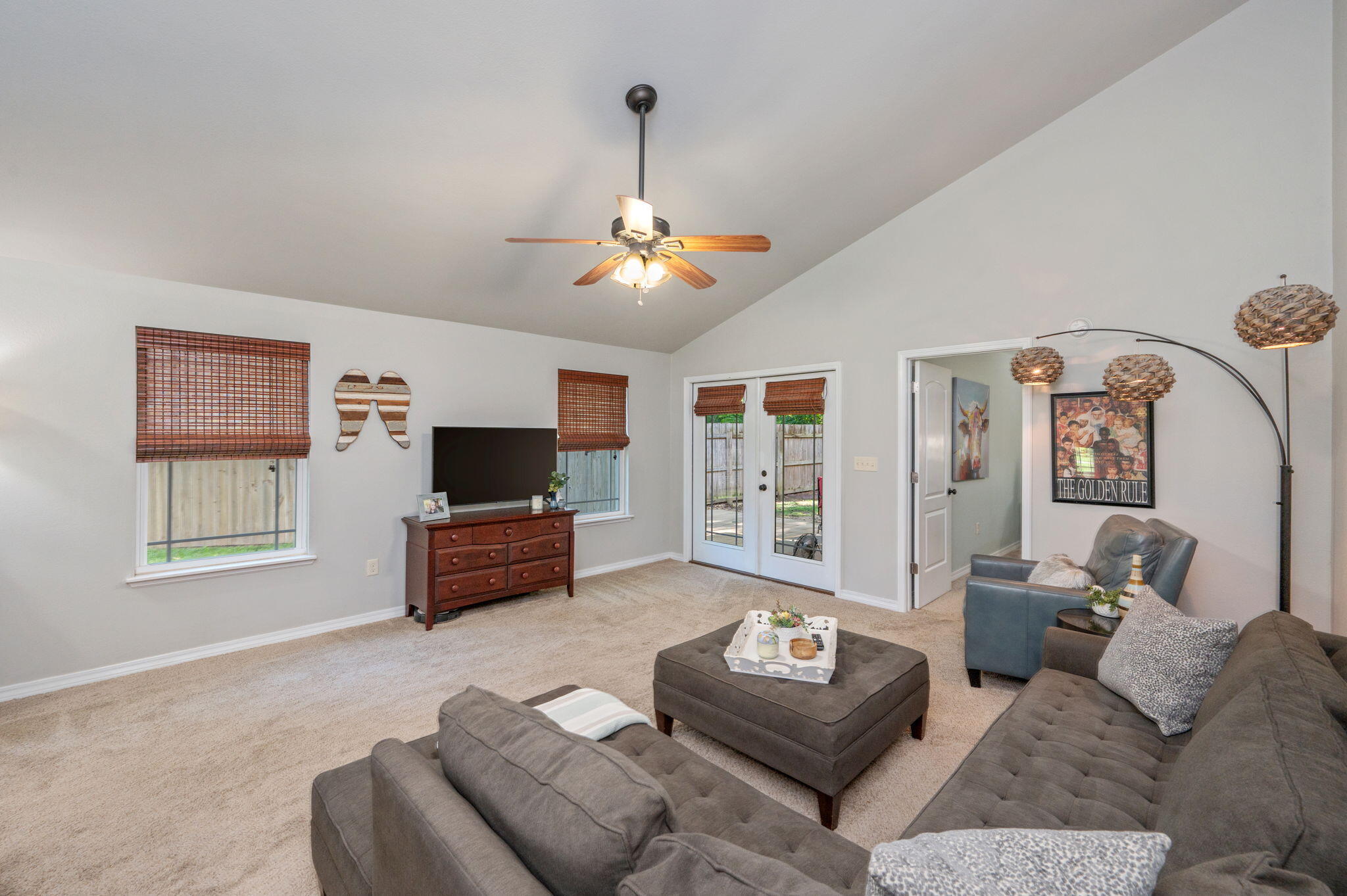 QUIET OAKS S/D - Residential