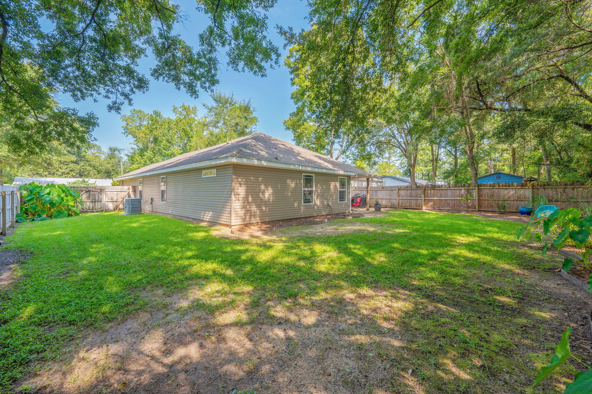 QUIET OAKS S/D - Residential