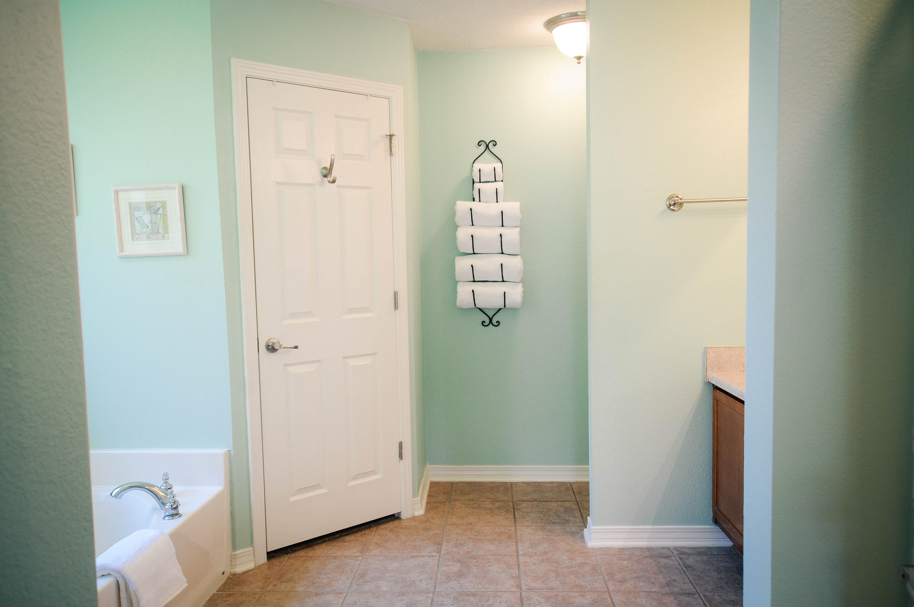 HIDDEN ESTATES - Residential