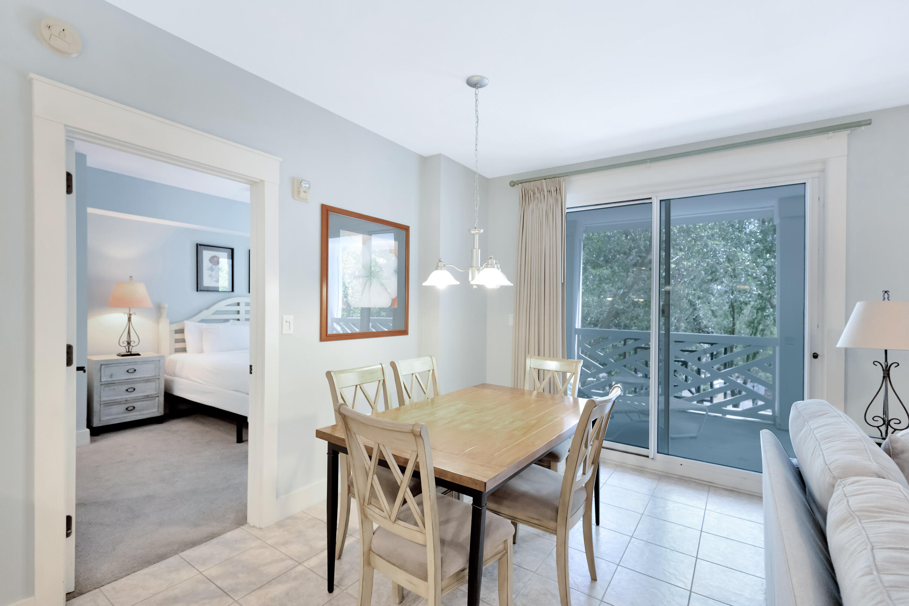 PILOT HOUSE - Residential