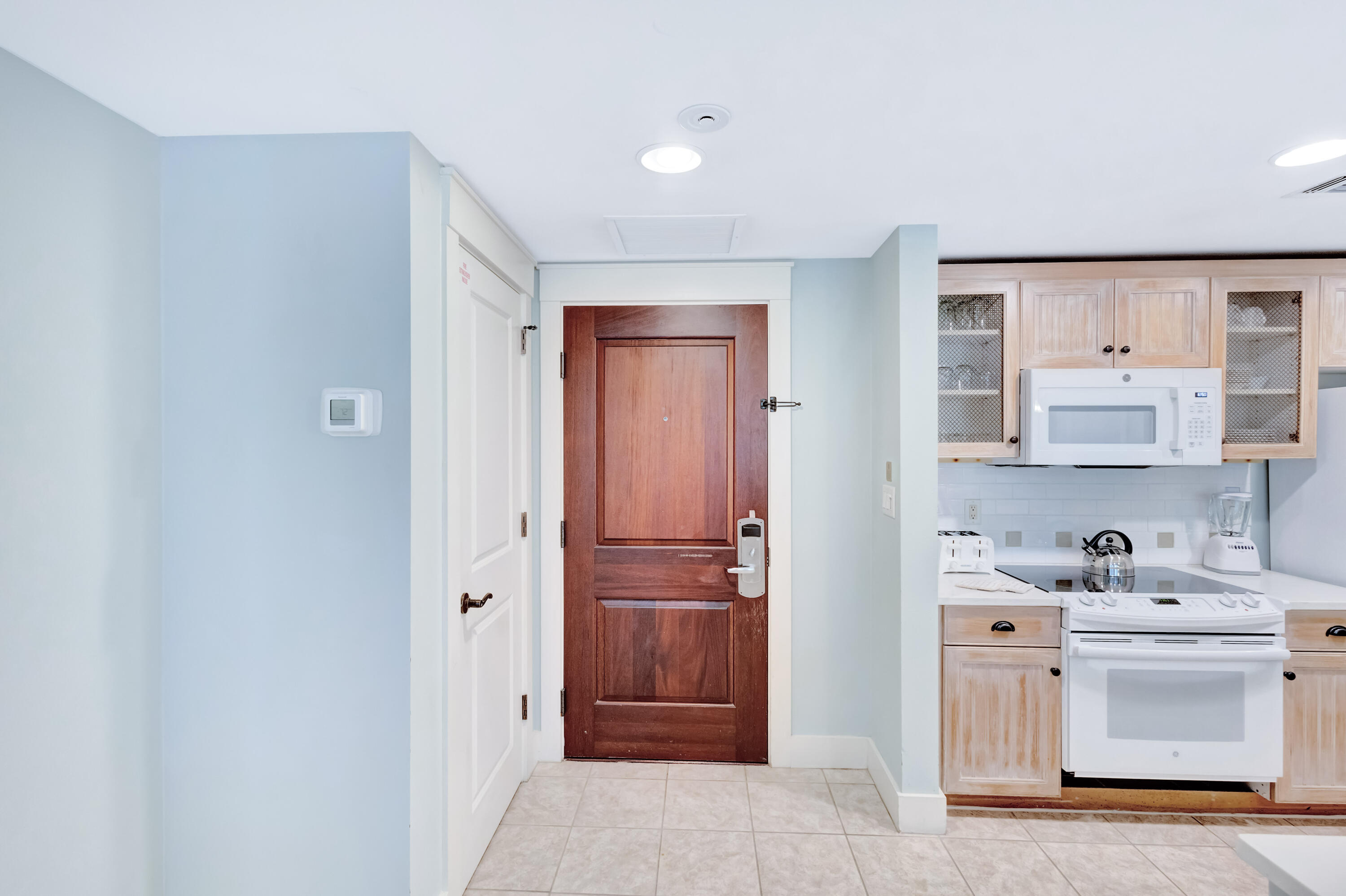 PILOT HOUSE - Residential