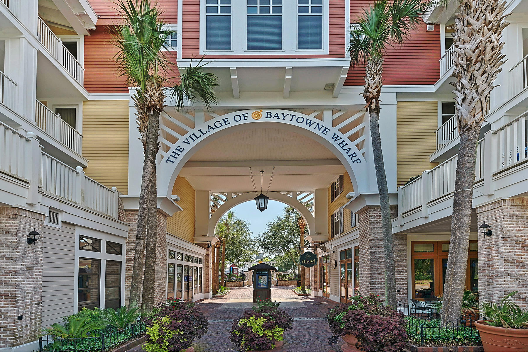 LAUREL GROVE - Residential