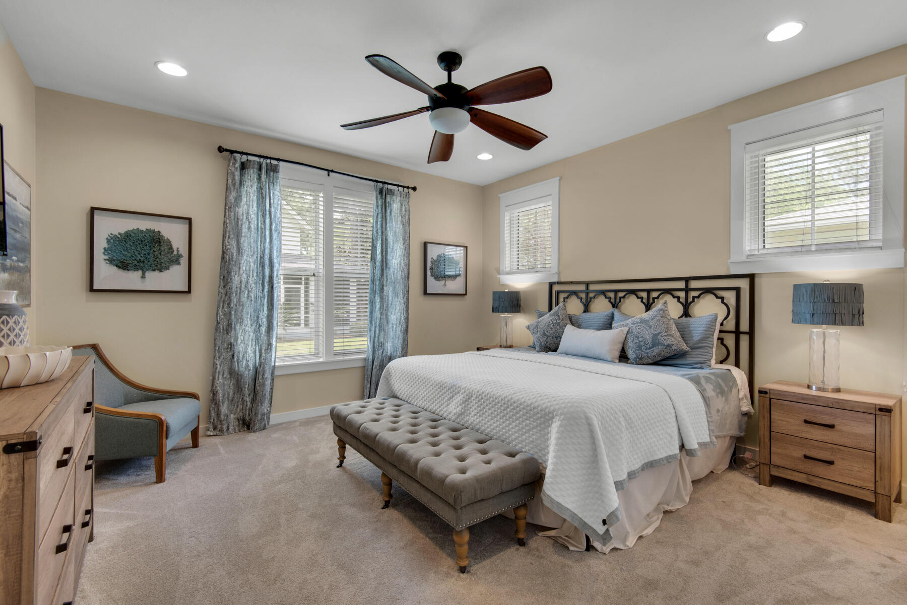 LAUREL GROVE - Residential