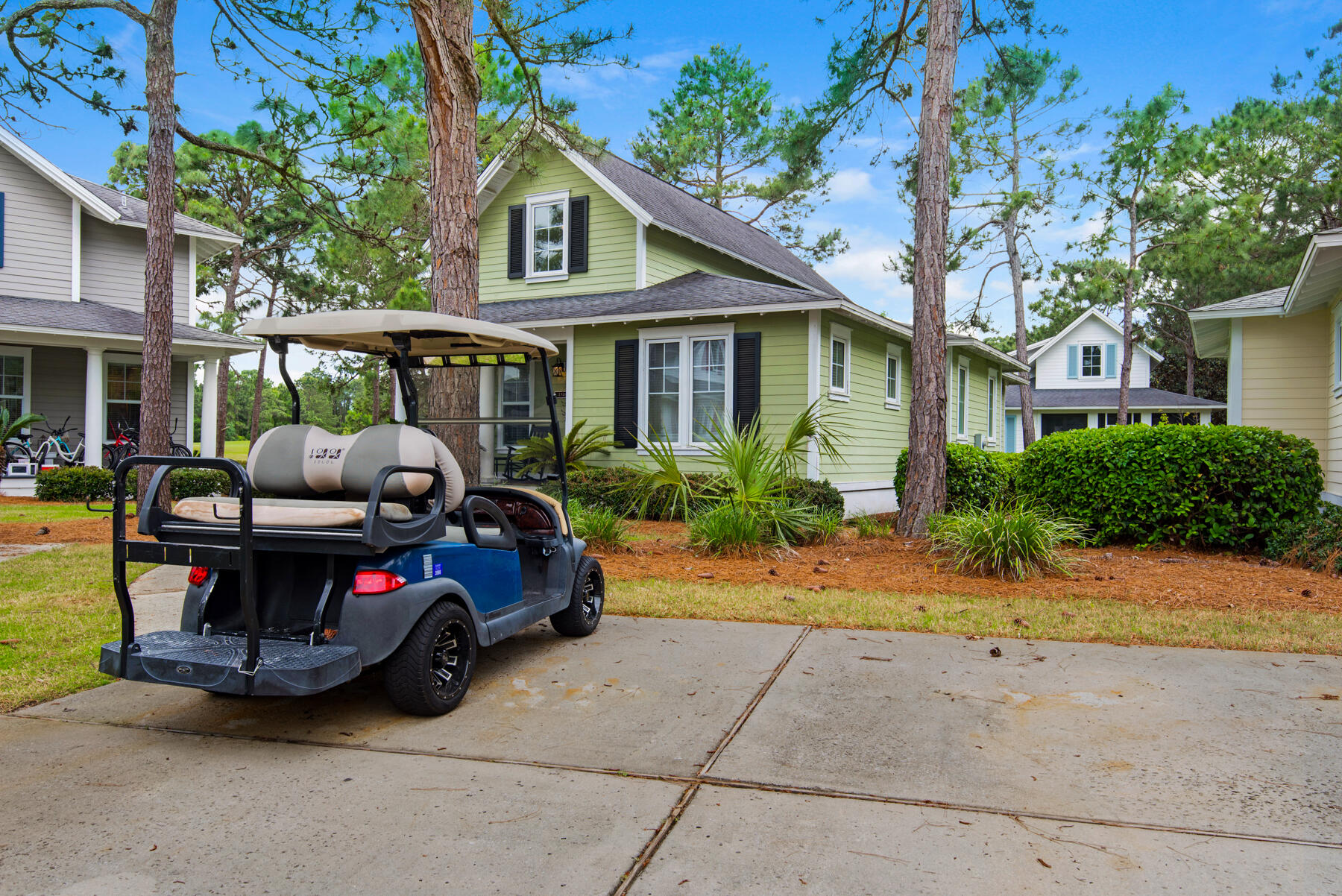 LAUREL GROVE - Residential