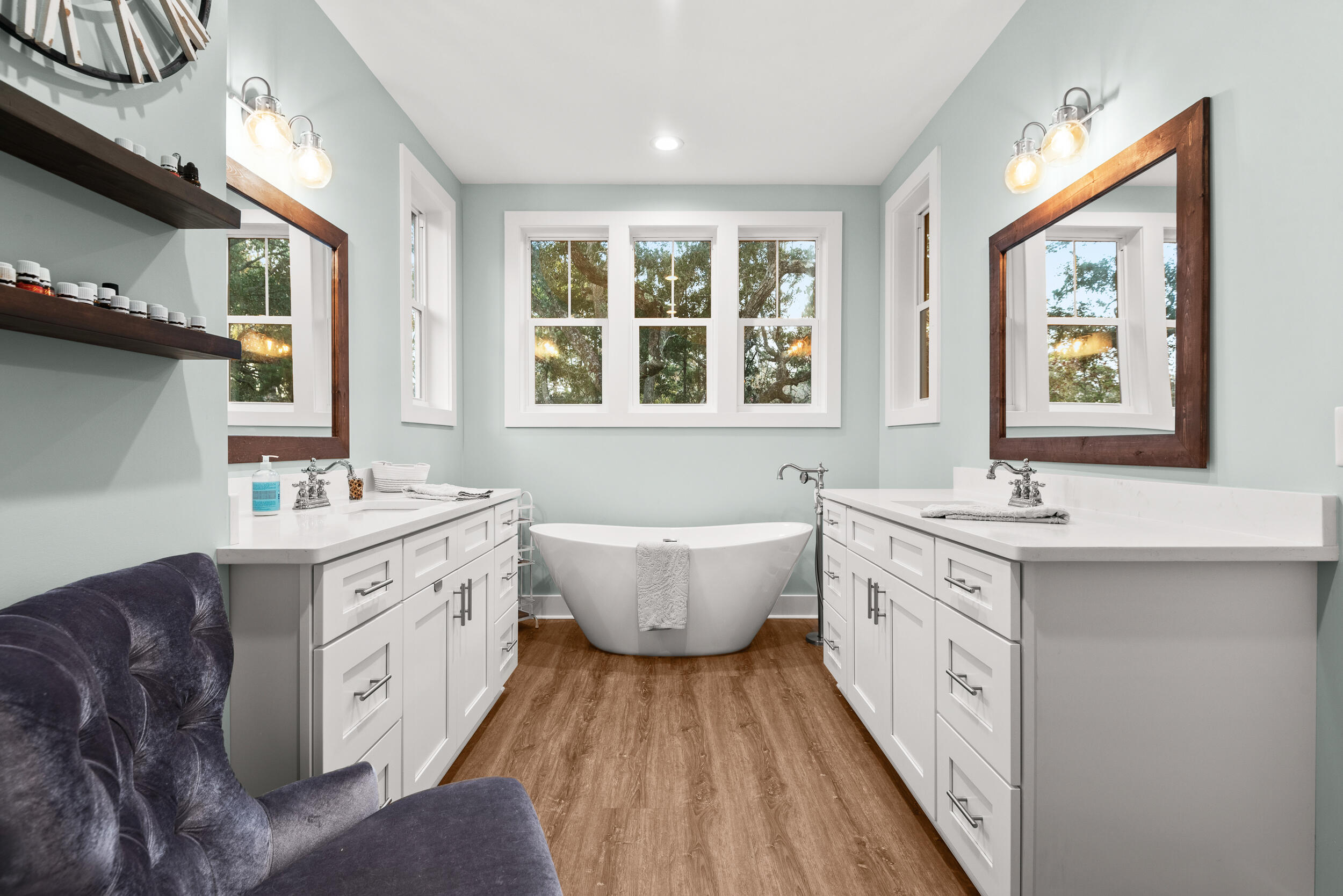 GRAYTON BAYOU - Residential