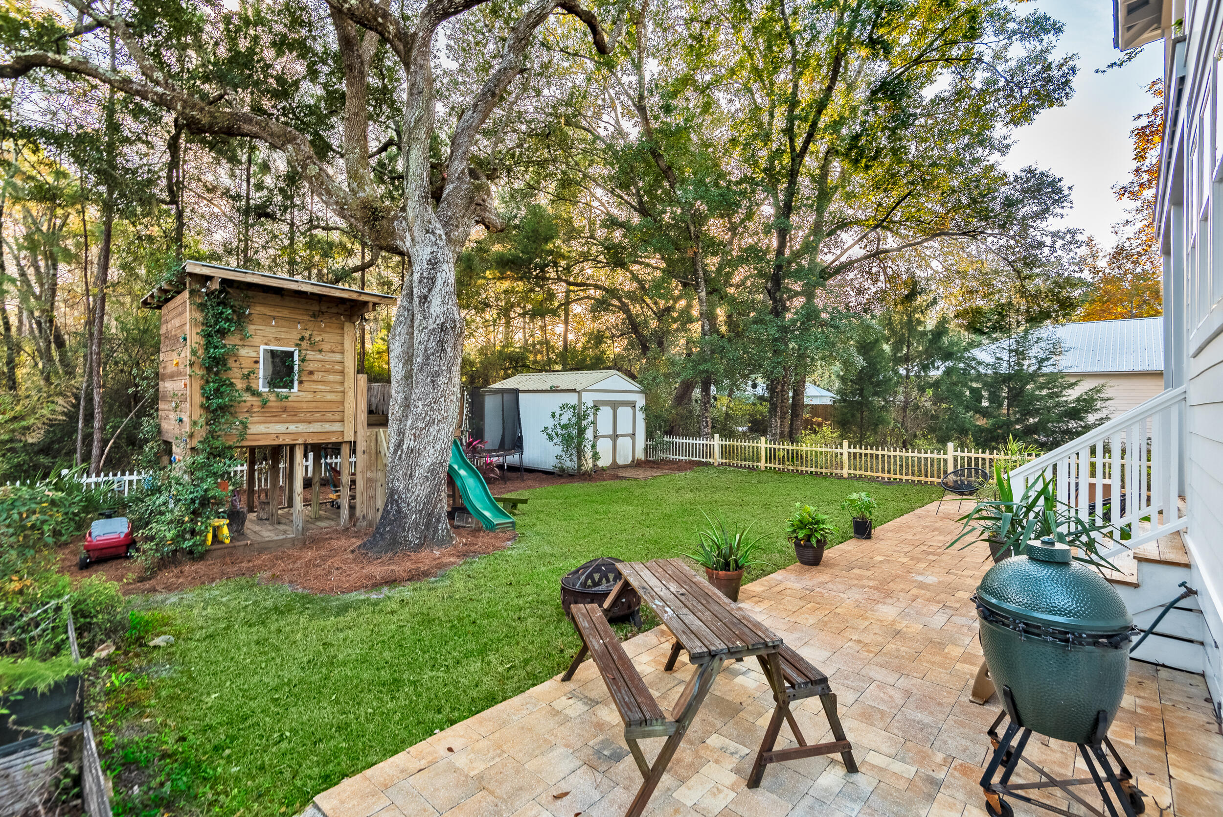 GRAYTON BAYOU - Residential