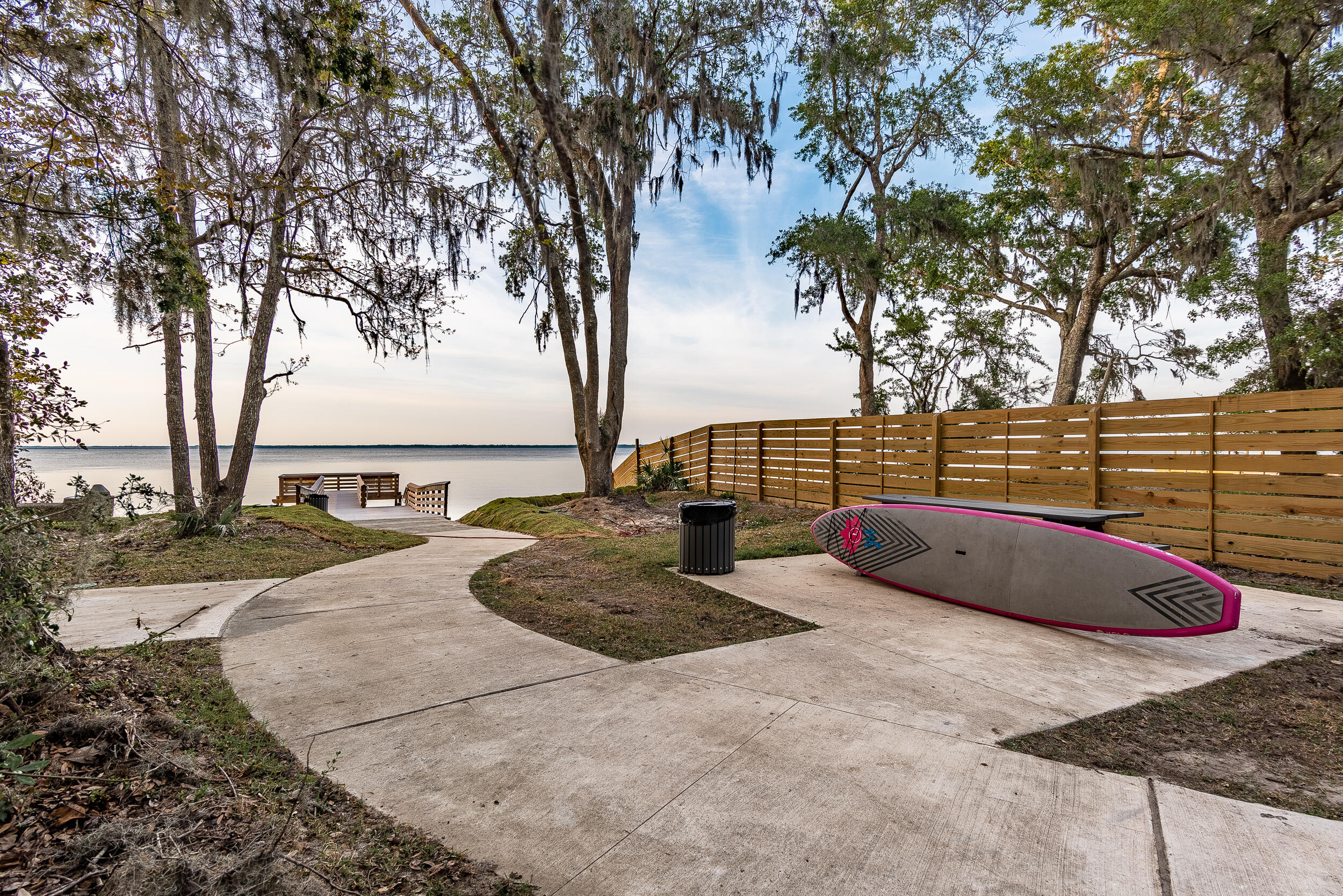 GRAYTON BAYOU - Residential