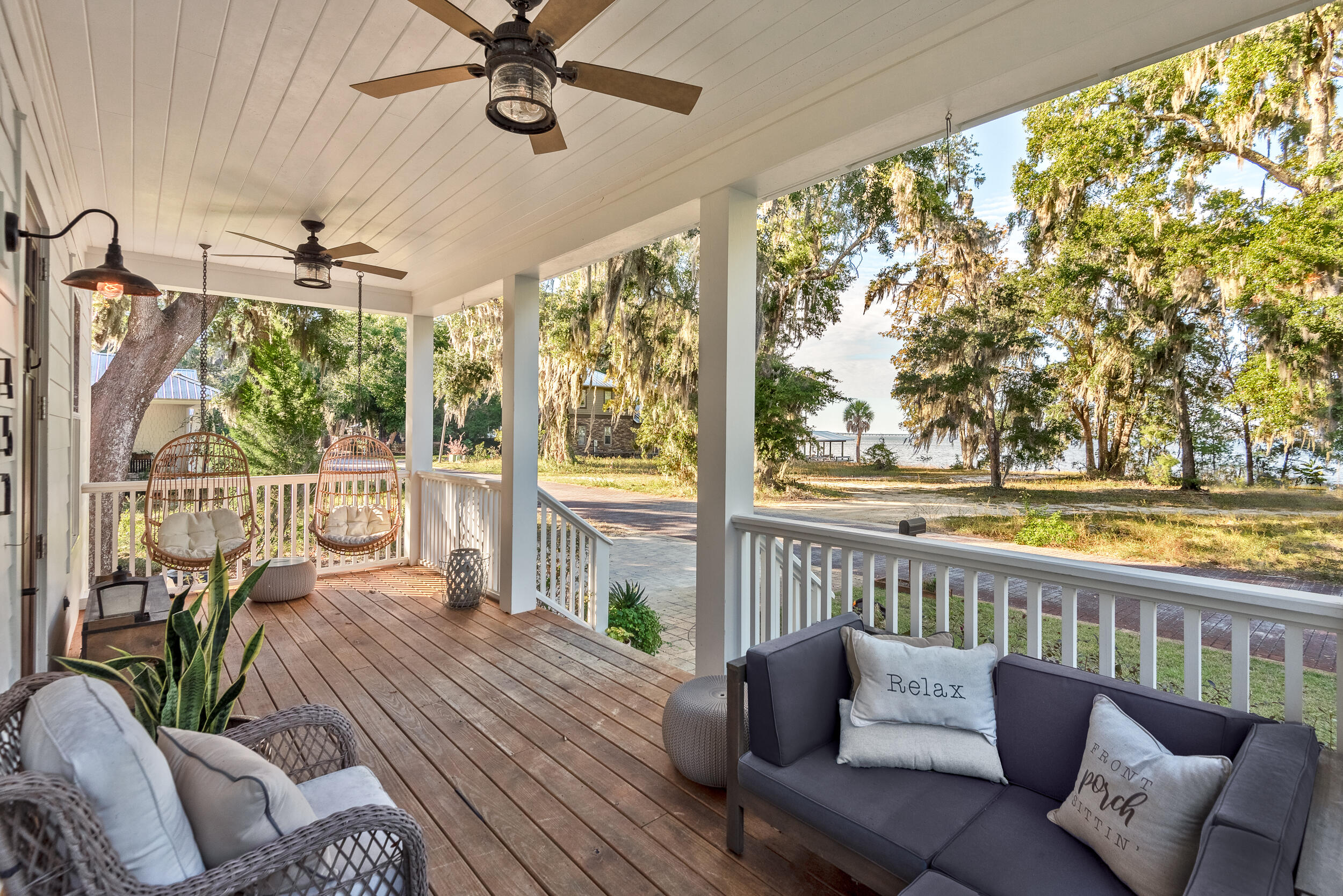 GRAYTON BAYOU - Residential