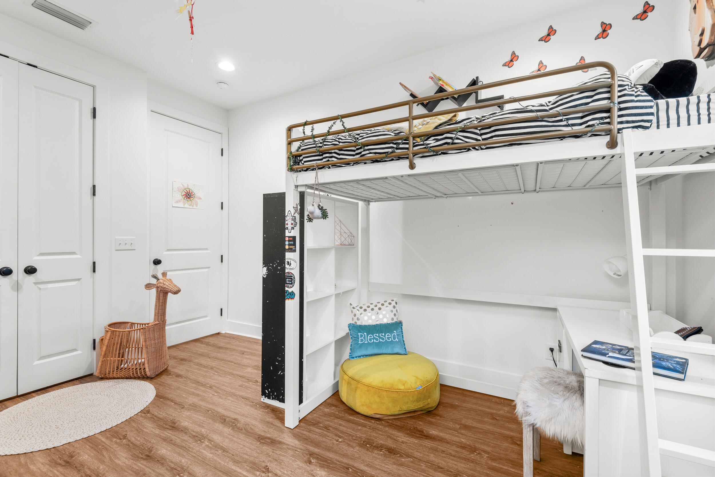 GRAYTON BAYOU - Residential